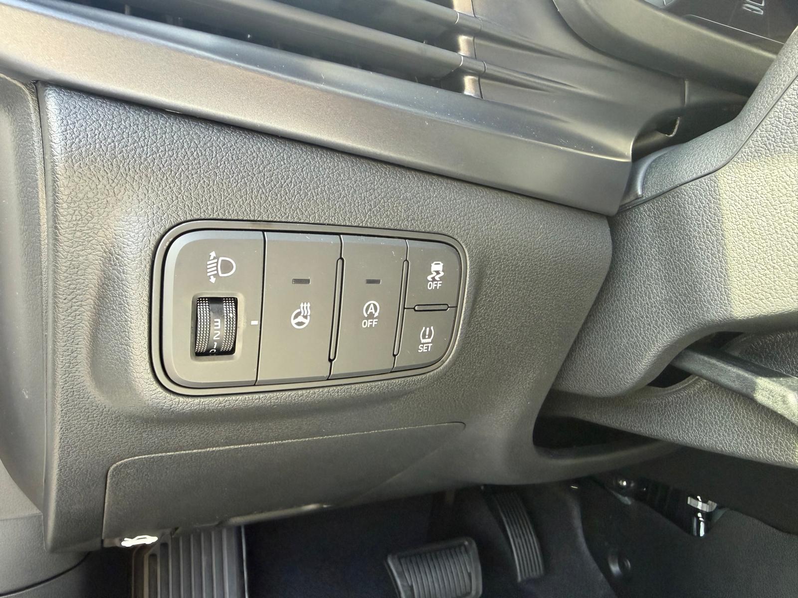 HYUNDAI i20 1.0 T-GDi Amplia GO! DCT-image-17