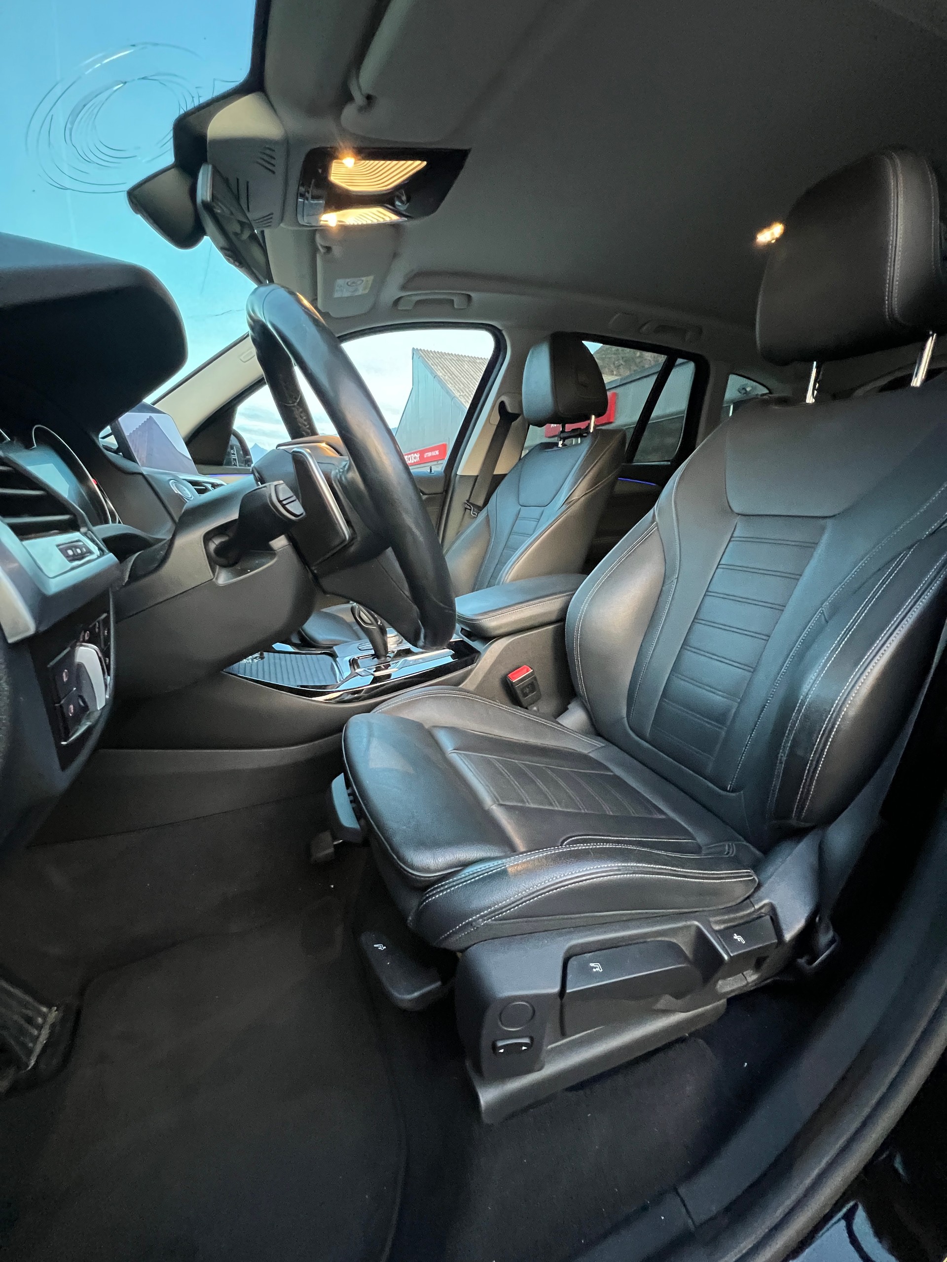 BMW X3 xDrive 20d Individual xLine Steptronic-image-12