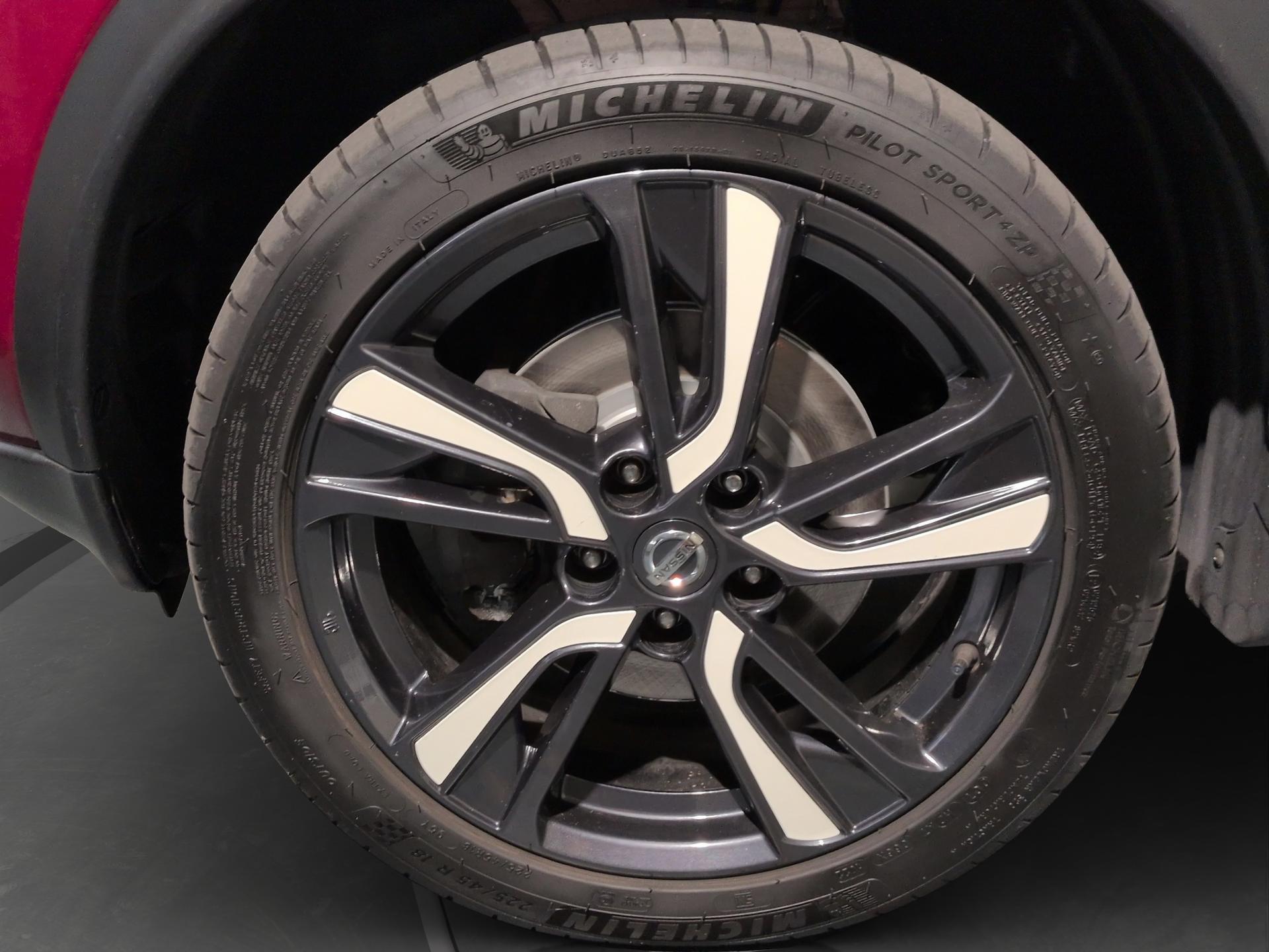 NISSAN Juke 1.6 DIG-T N-Connecta 4x4 Xtronic M-CVT-image-23