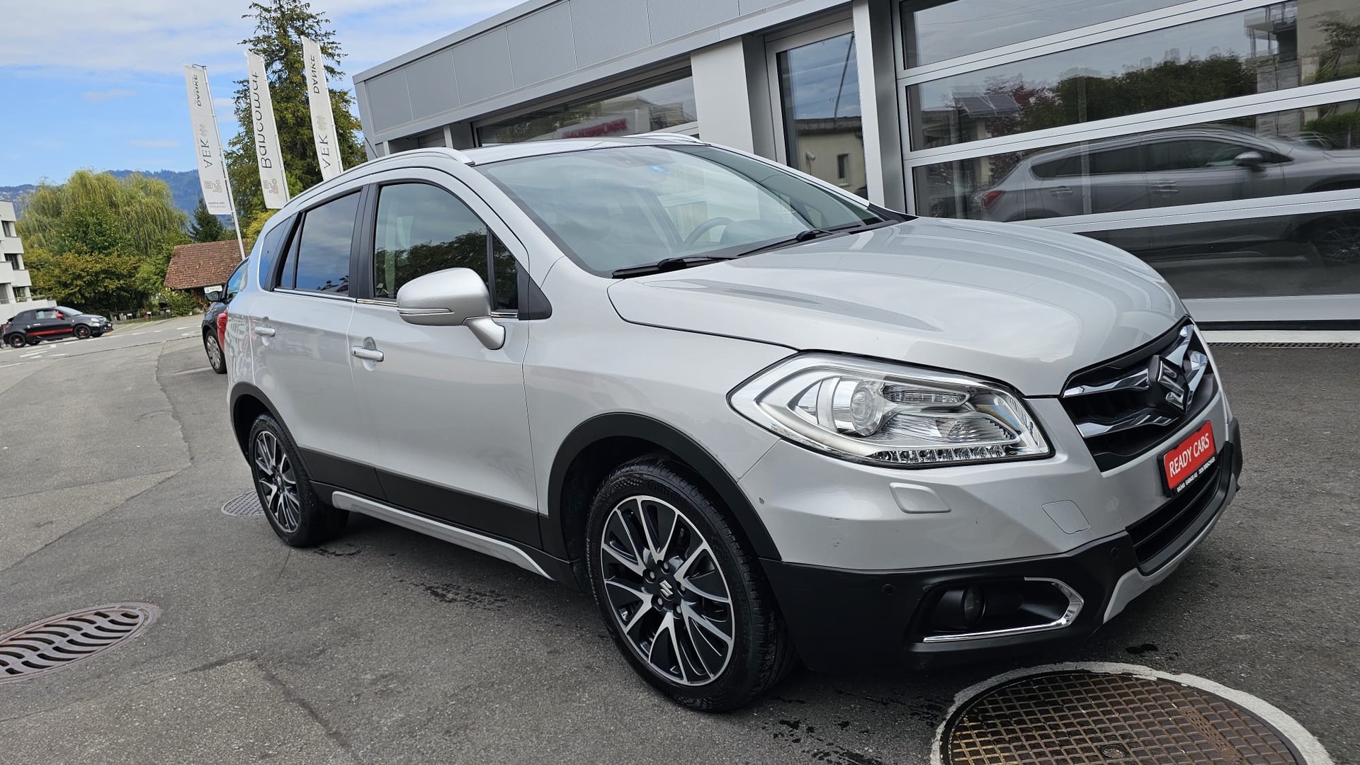 SUZUKI SX4 S-Cross 1.6 16V Compact Top 4WD CVT7-image-2
