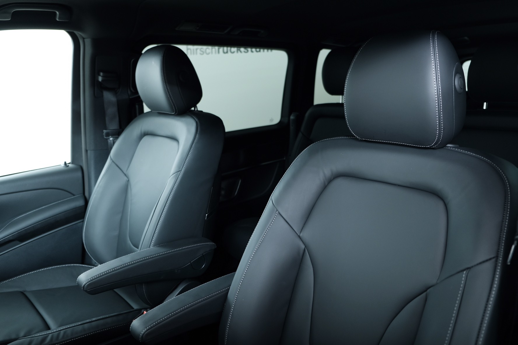 MERCEDES-BENZ V 300 d Exclusive EL 4matic W477-image-8