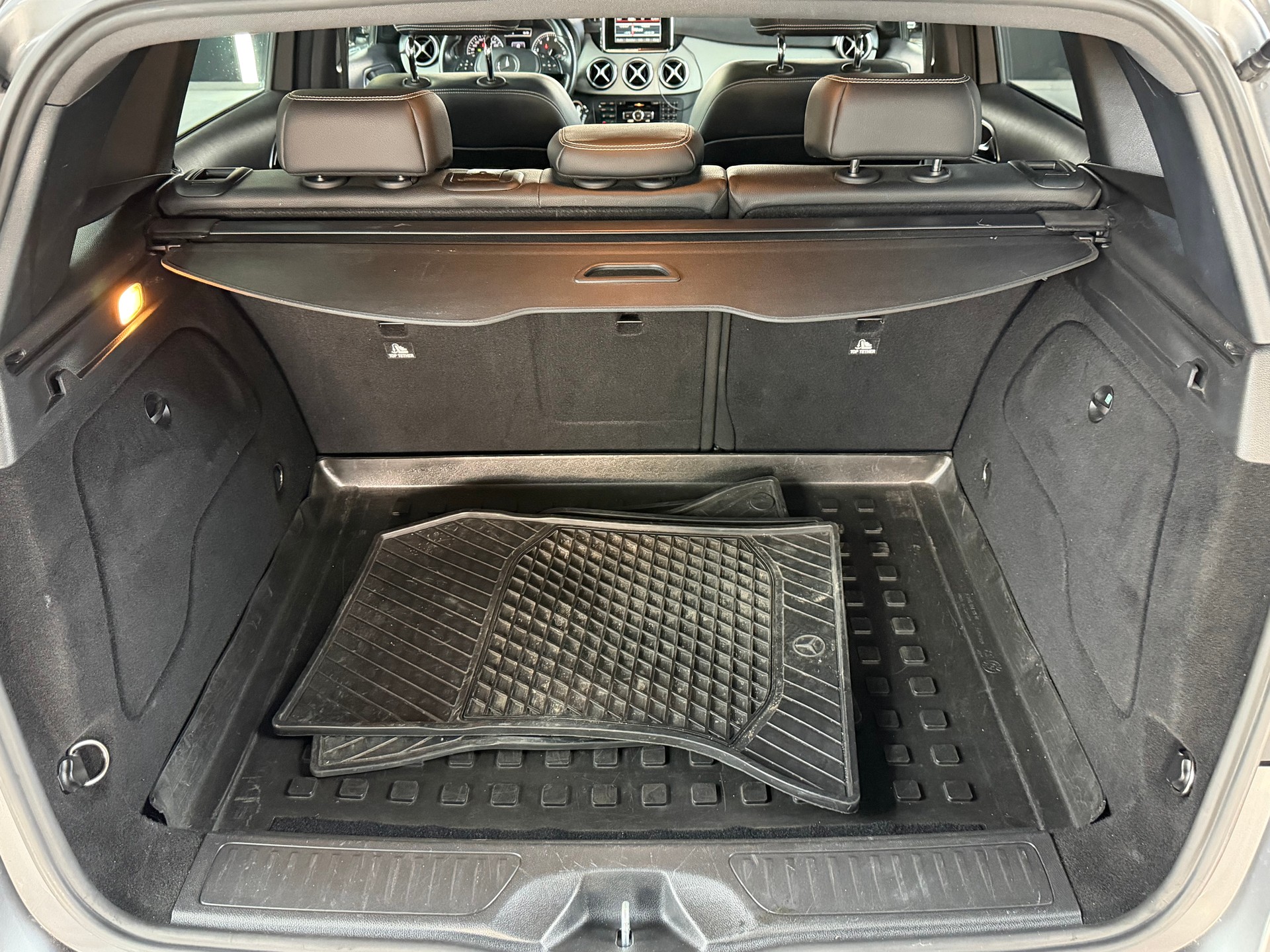 MERCEDES-BENZ B 200 7G-DCT-image-14