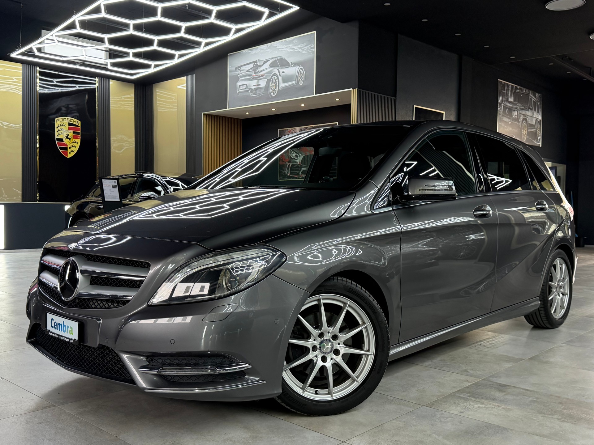 MERCEDES-BENZ B 200 7G-DCT-image-0