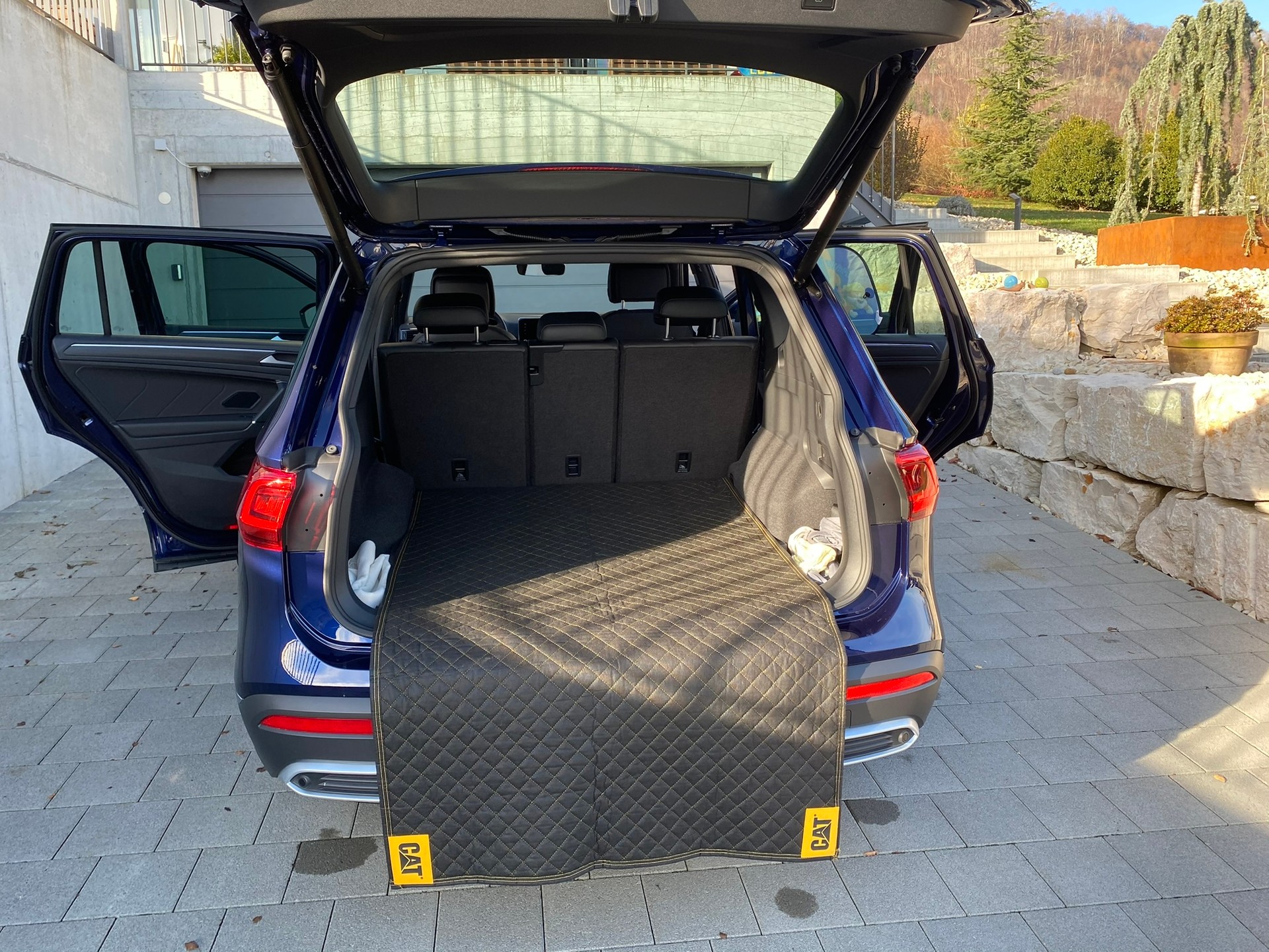 SEAT 2.0 TSI Xcellence 4Drive DSG-image-8