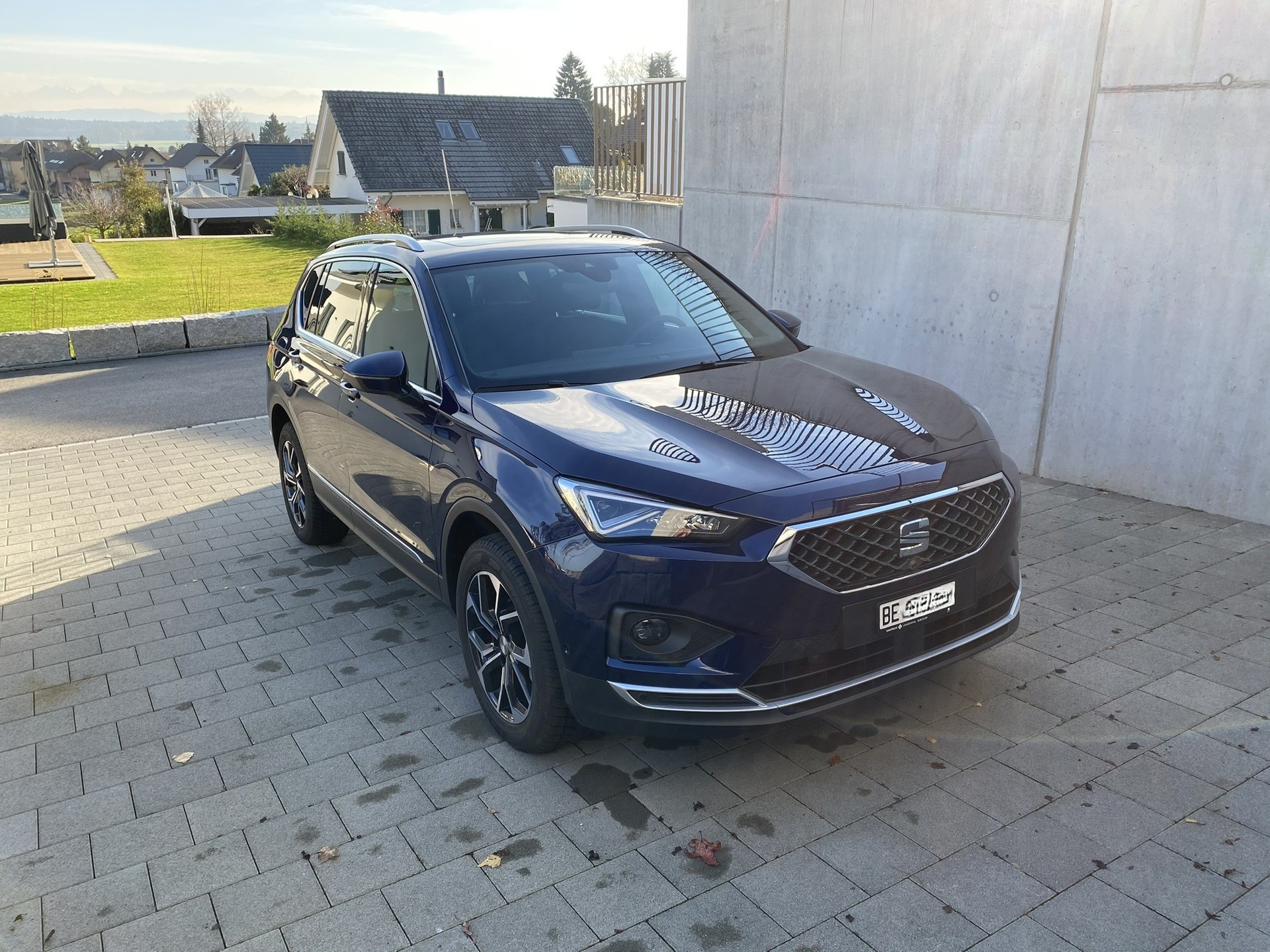 SEAT 2.0 TSI Xcellence 4Drive DSG-image-1