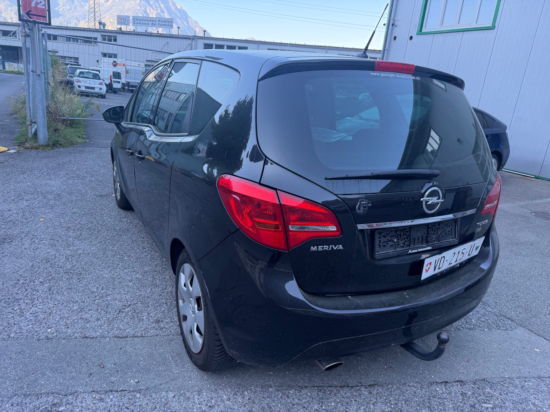 OPEL Meriva 1.4 Turbo Cosmo-image-8