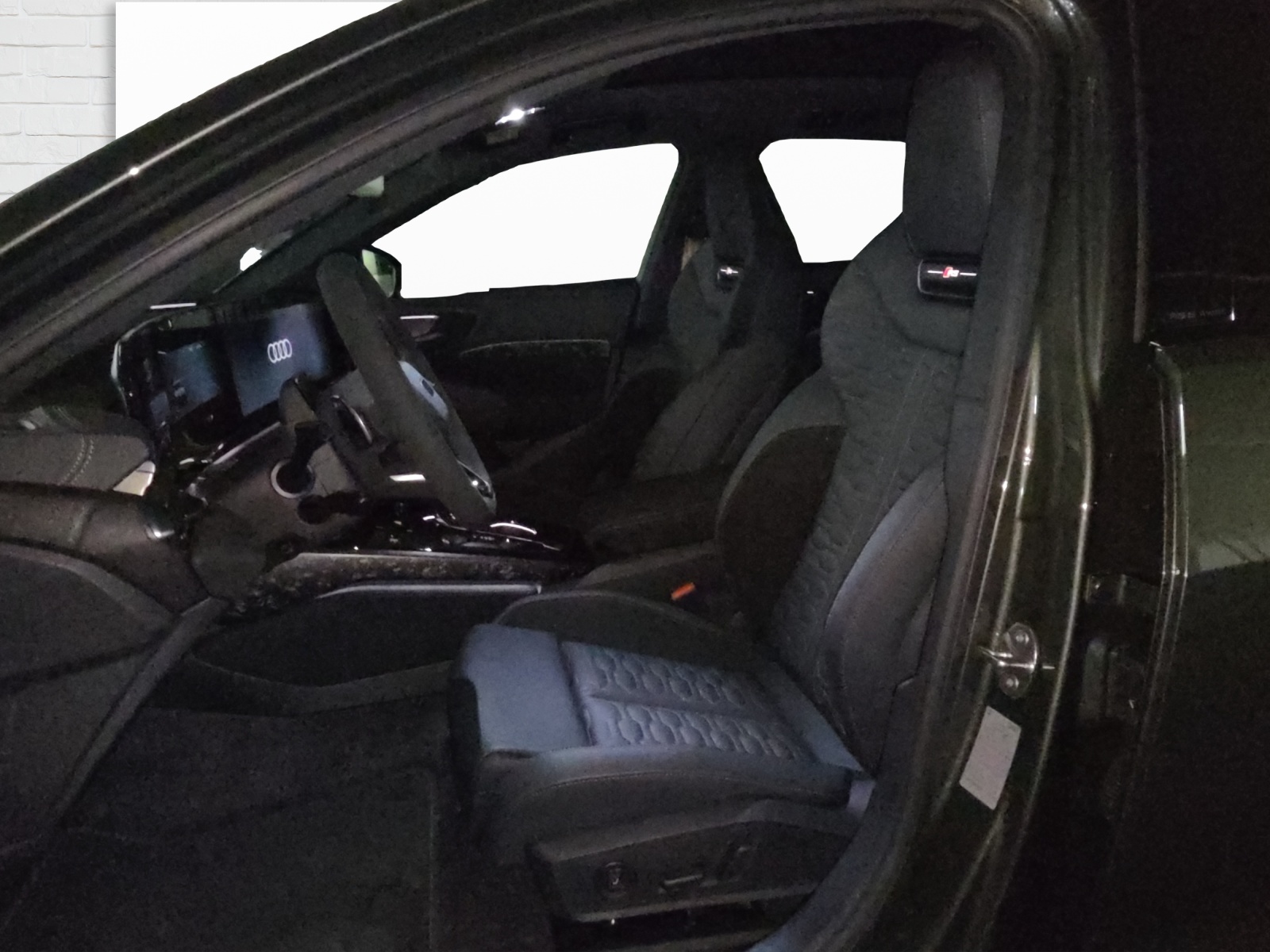 AUDI RS 5 Avant TFSI 470 kW Tiptronic quattro-image-4