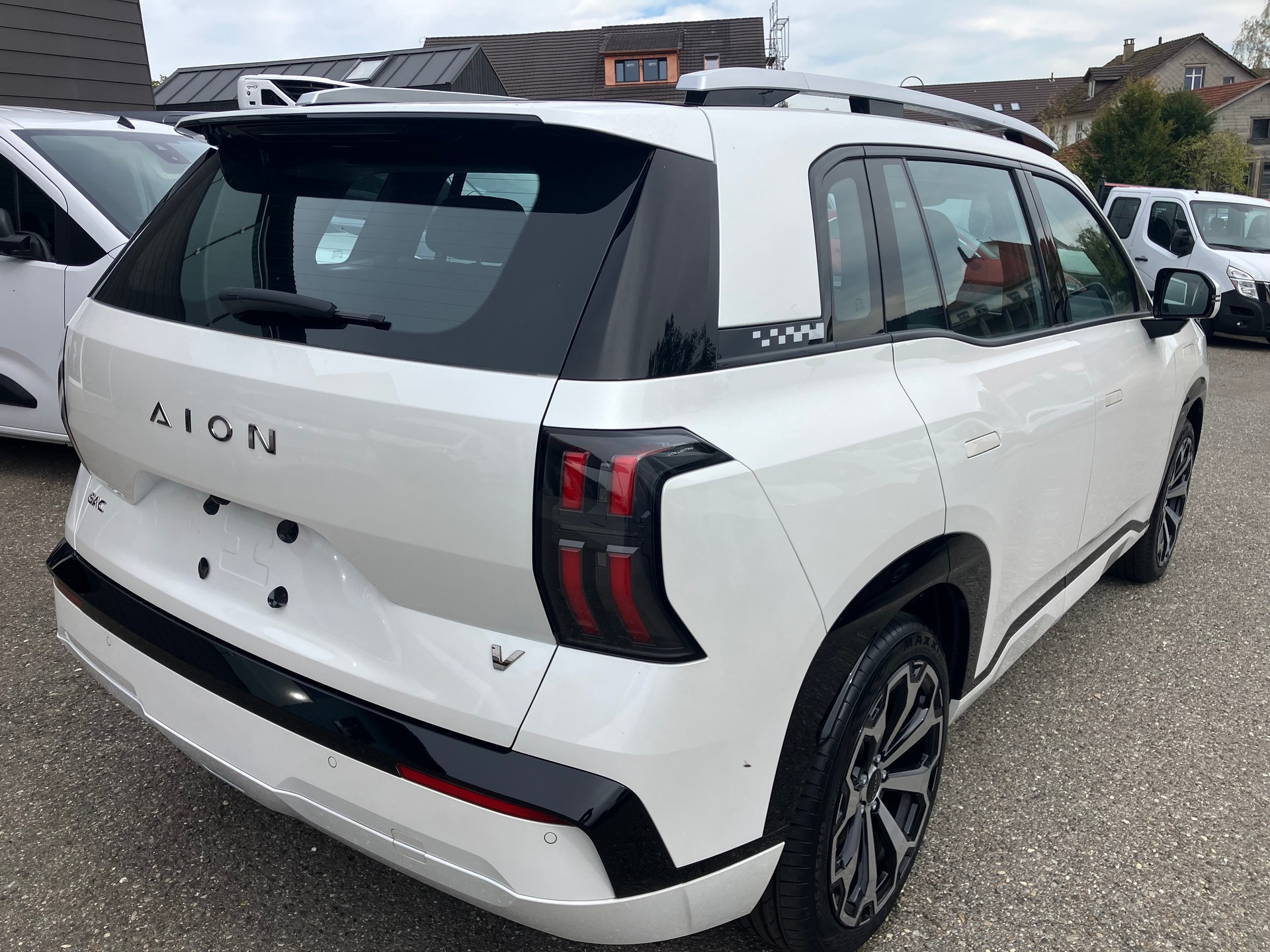 GAC GAC Aion V Herstellung Europa im Magna Werk Steyr !!! Top-Ausstattung!!! 75KW Batterie mit 510 Km Reichweite !!!-image-3