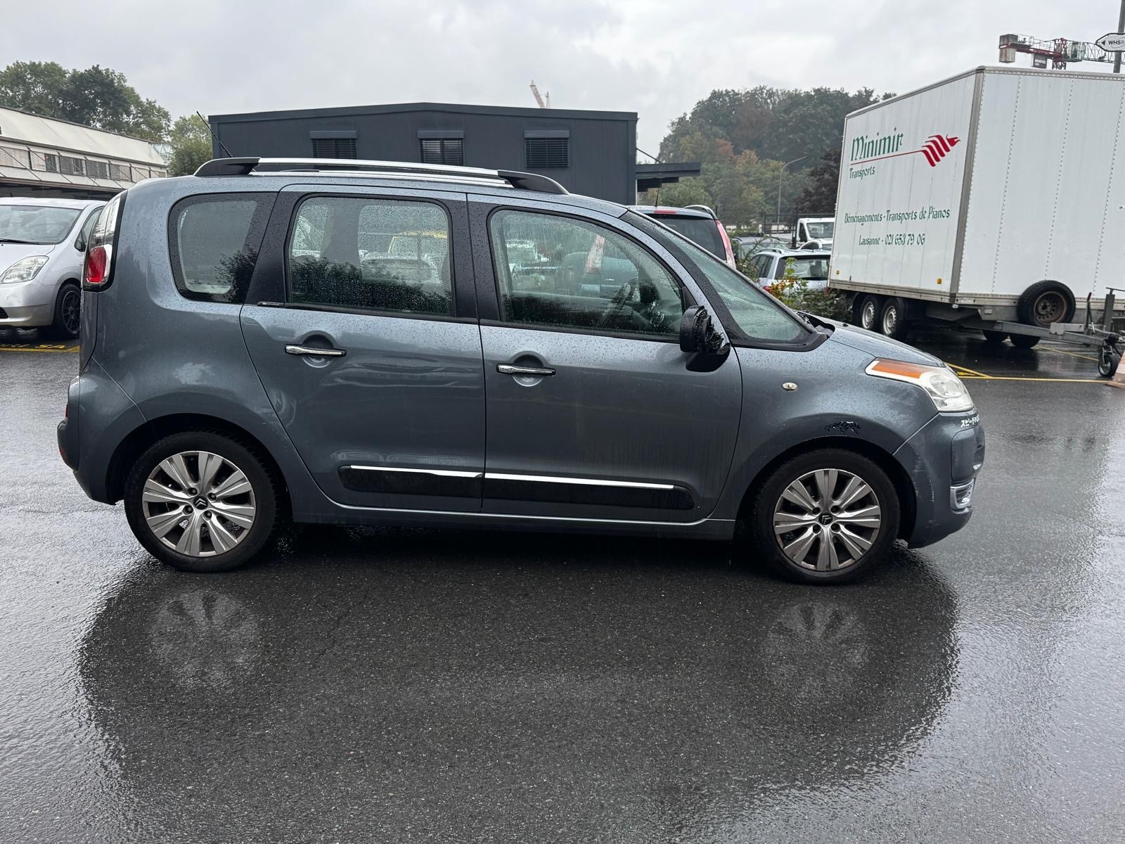 CITROEN C3 Picasso 1.6 HDi Exclusive-image-5