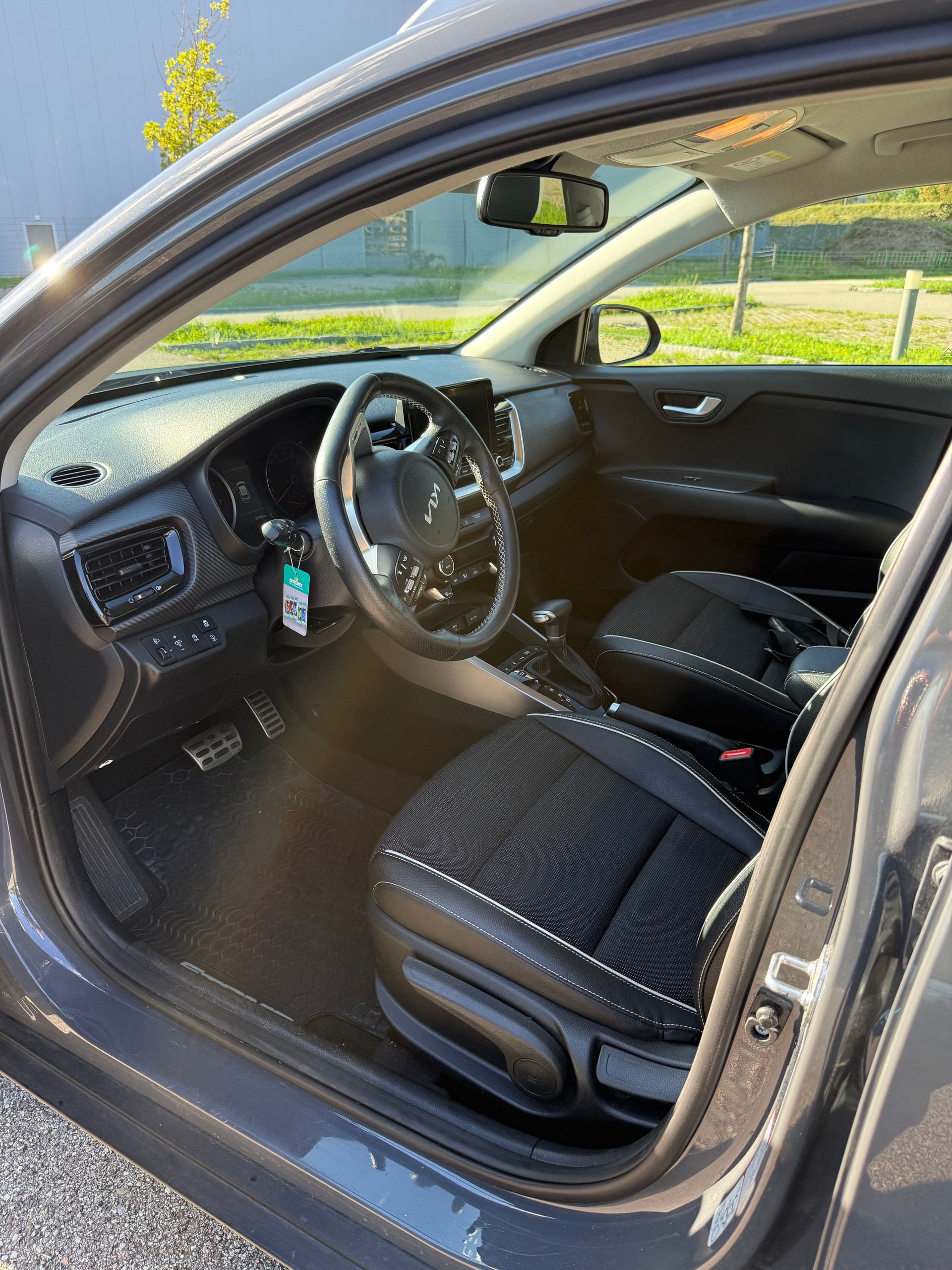 KIA 1.0 T-GDi MHEV GT-Line-image-2