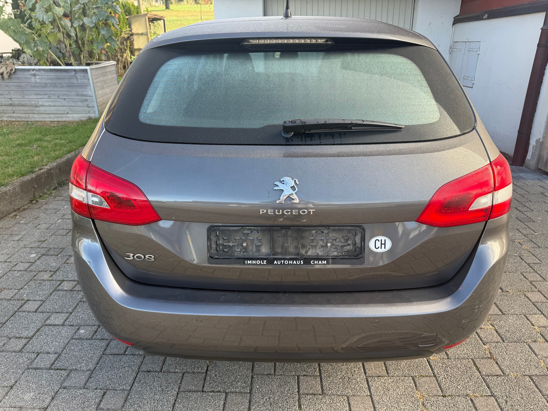 PEUGEOT 308 SW 1.6 BlueHDI Allure-image-4