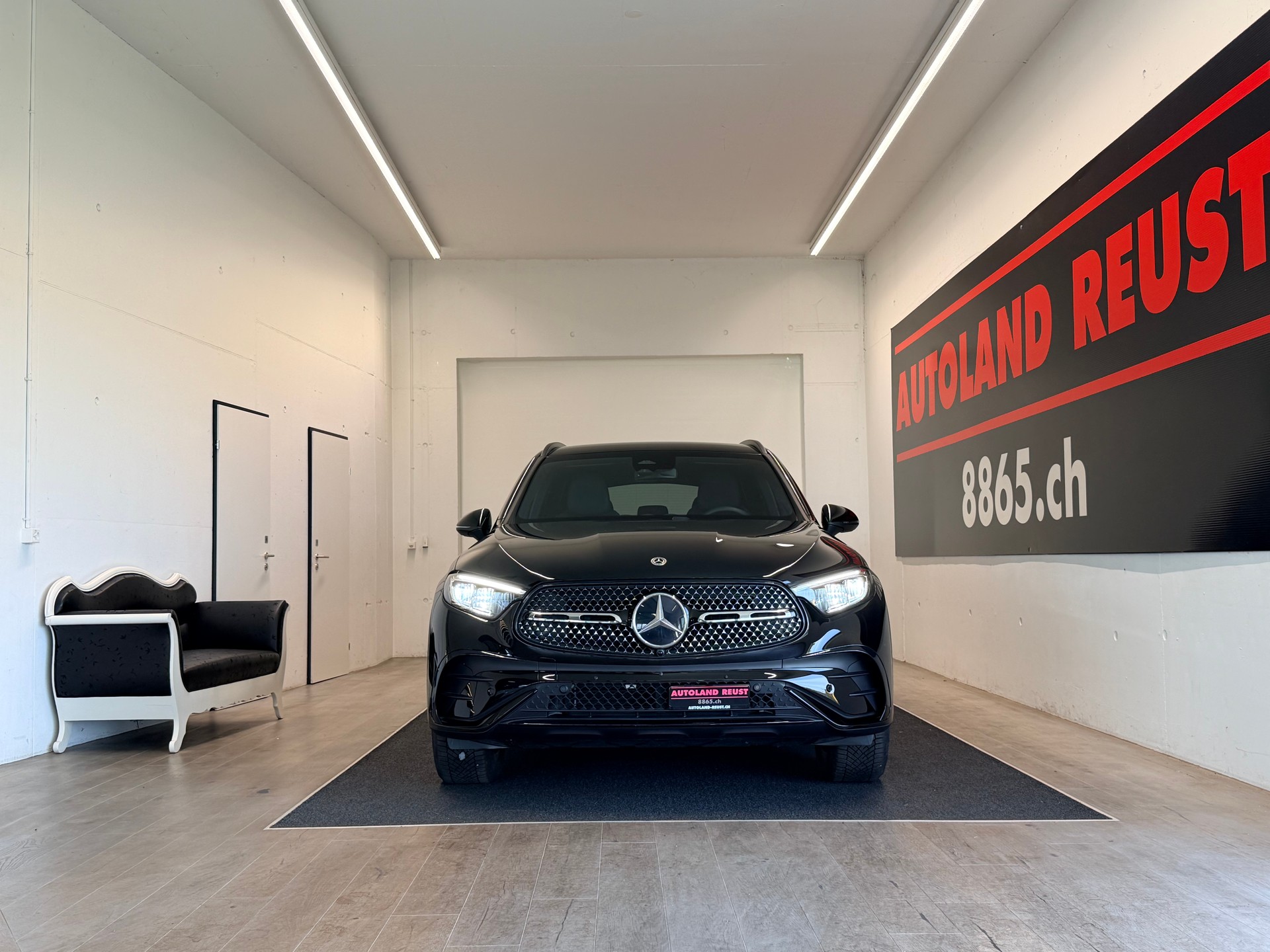MERCEDES-BENZ GLC 300 d AMG 4Matic 9G-Tronic-image-1