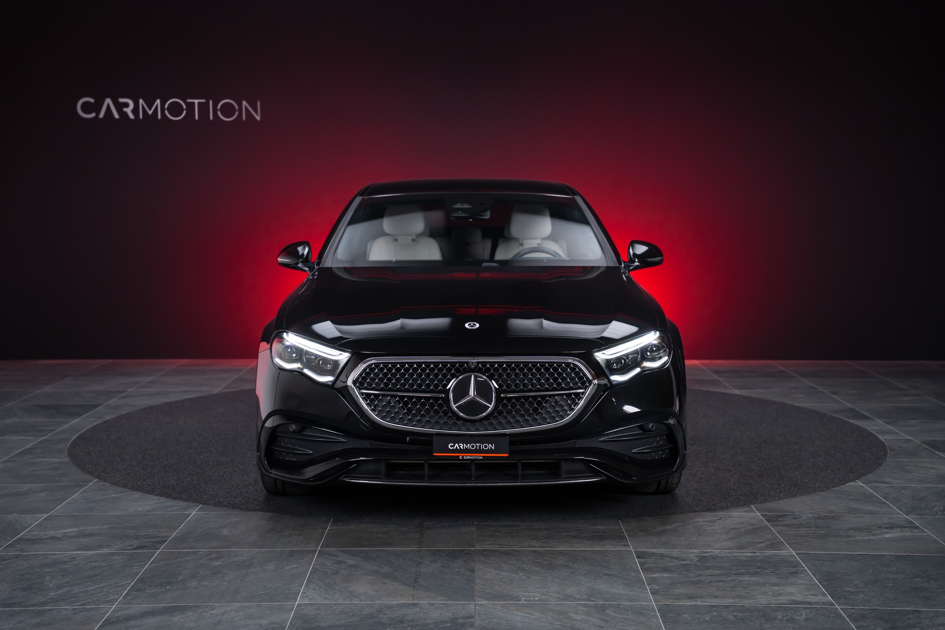 MERCEDES-BENZ E 220 d AMG Line / Hyperscreen / 360°Kamera / Burmester-image-1