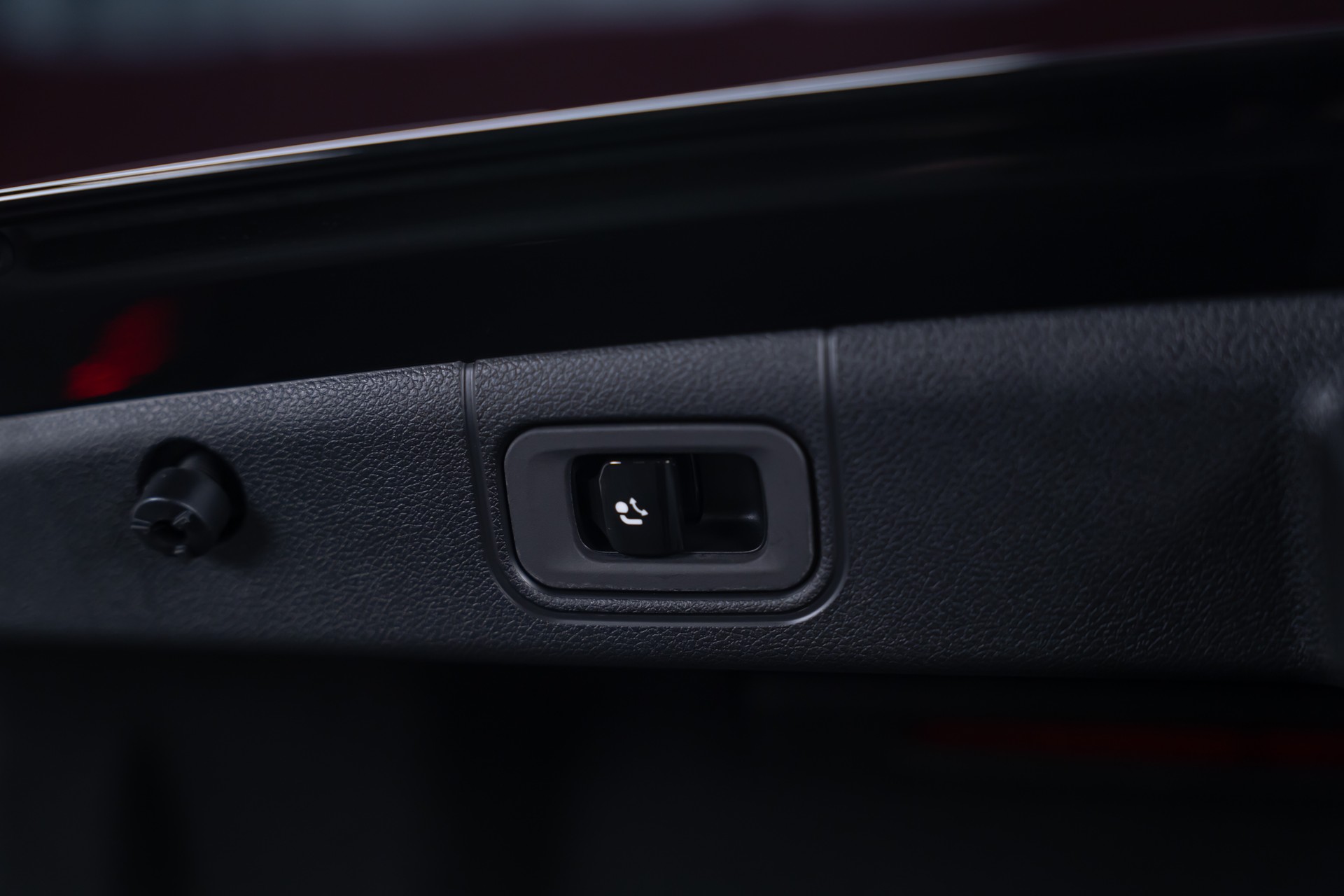 MERCEDES-BENZ E 220 d AMG Line / Hyperscreen / 360°Kamera / Burmester-image-9