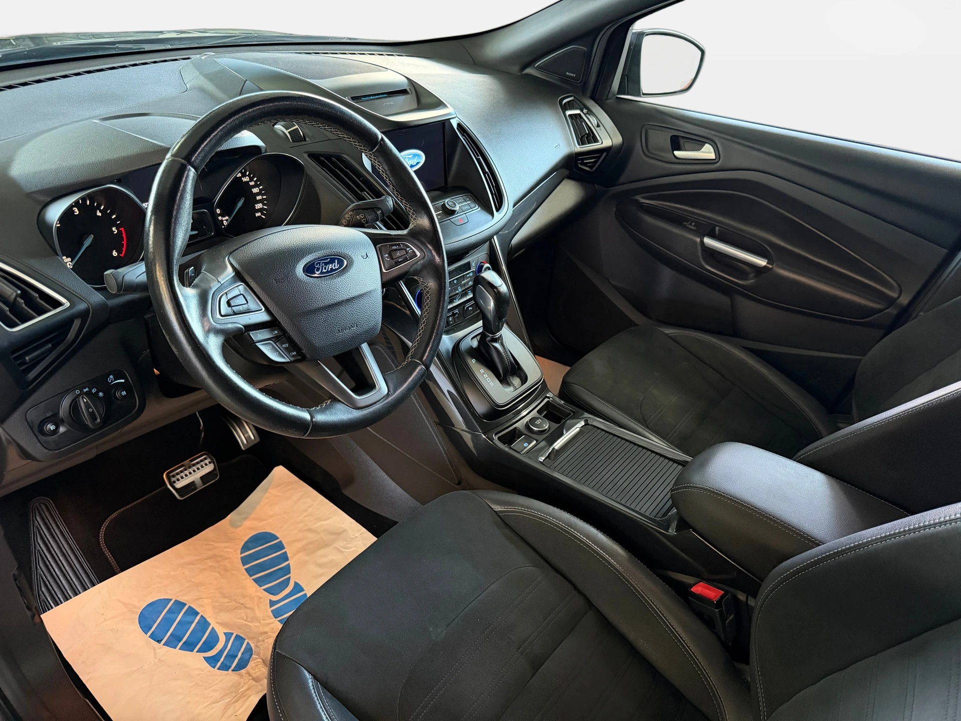 FORD Kuga 2.0 TDCi ST Line 4WD PowerShift | Frisch ab MFK | Aus 1-Hand | Lenkradheizung | Leder | Navi | AHK 2.1t.-image-7