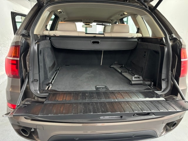 BMW X5 xDrive 30d Steptronic-image-11
