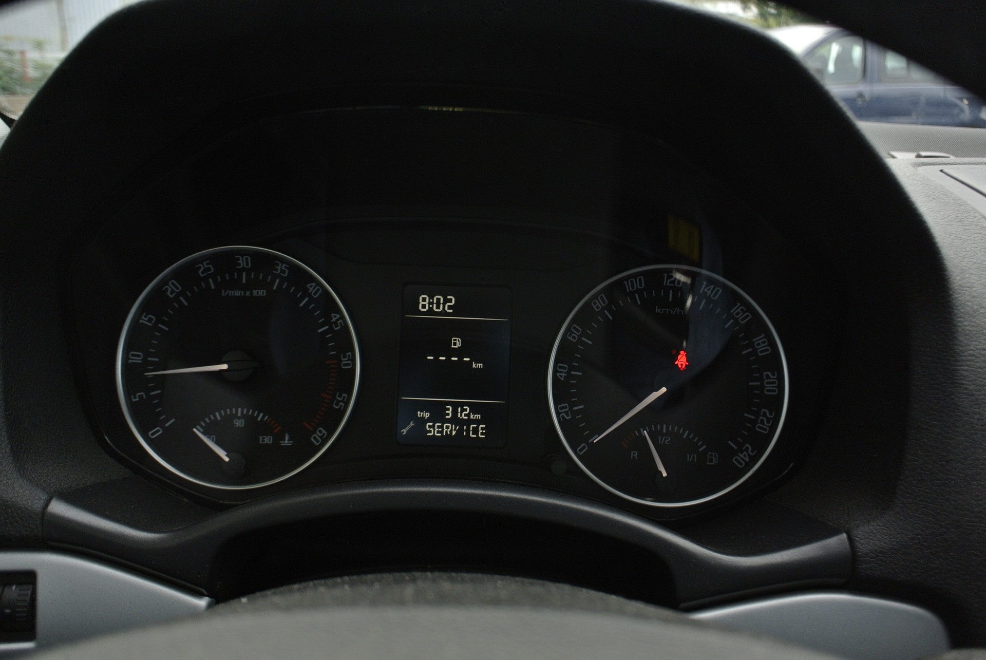 SKODA Octavia Combi 1.6 TDI Swiss Adventure 4x4-image-18