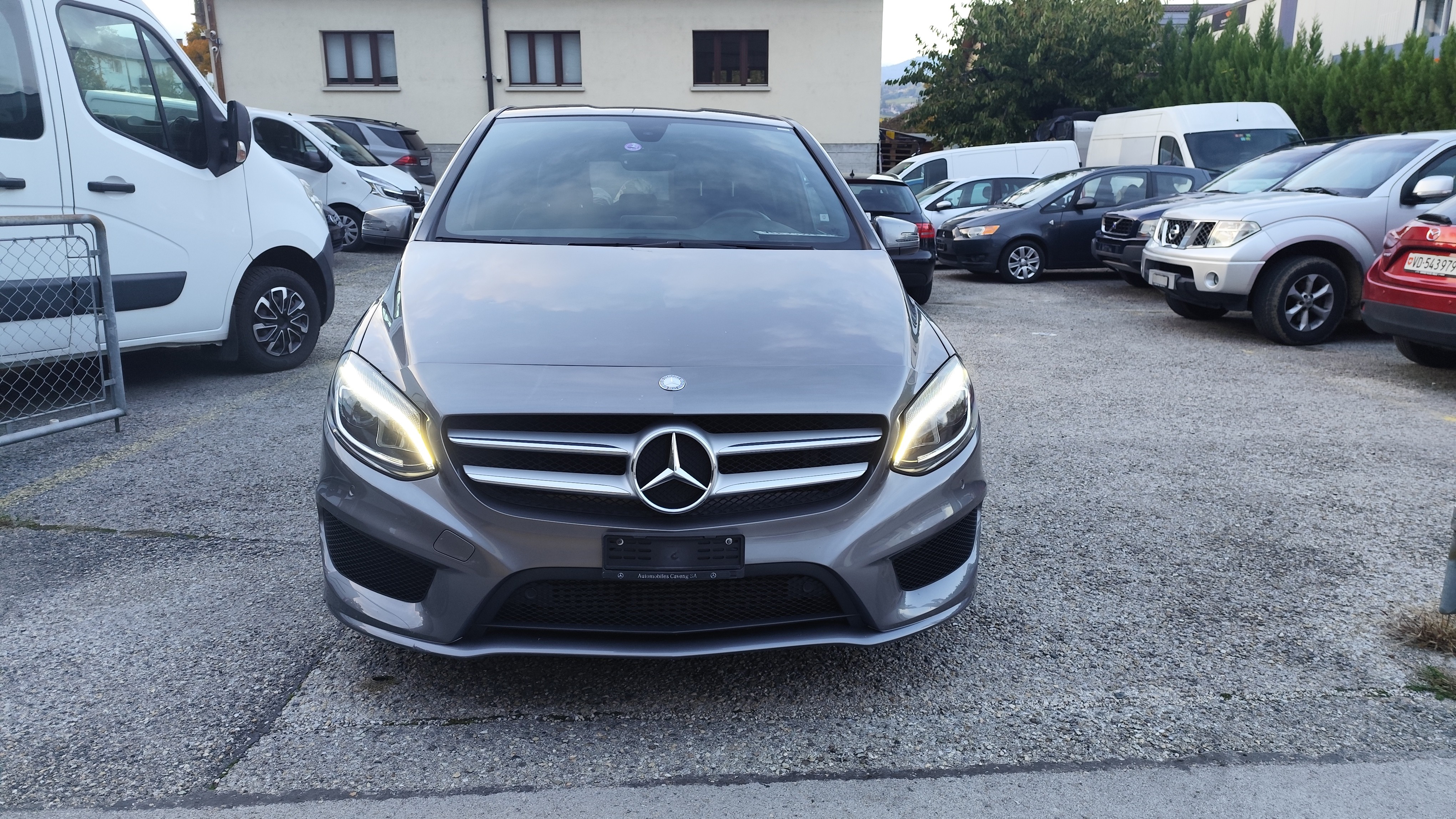 Car photo