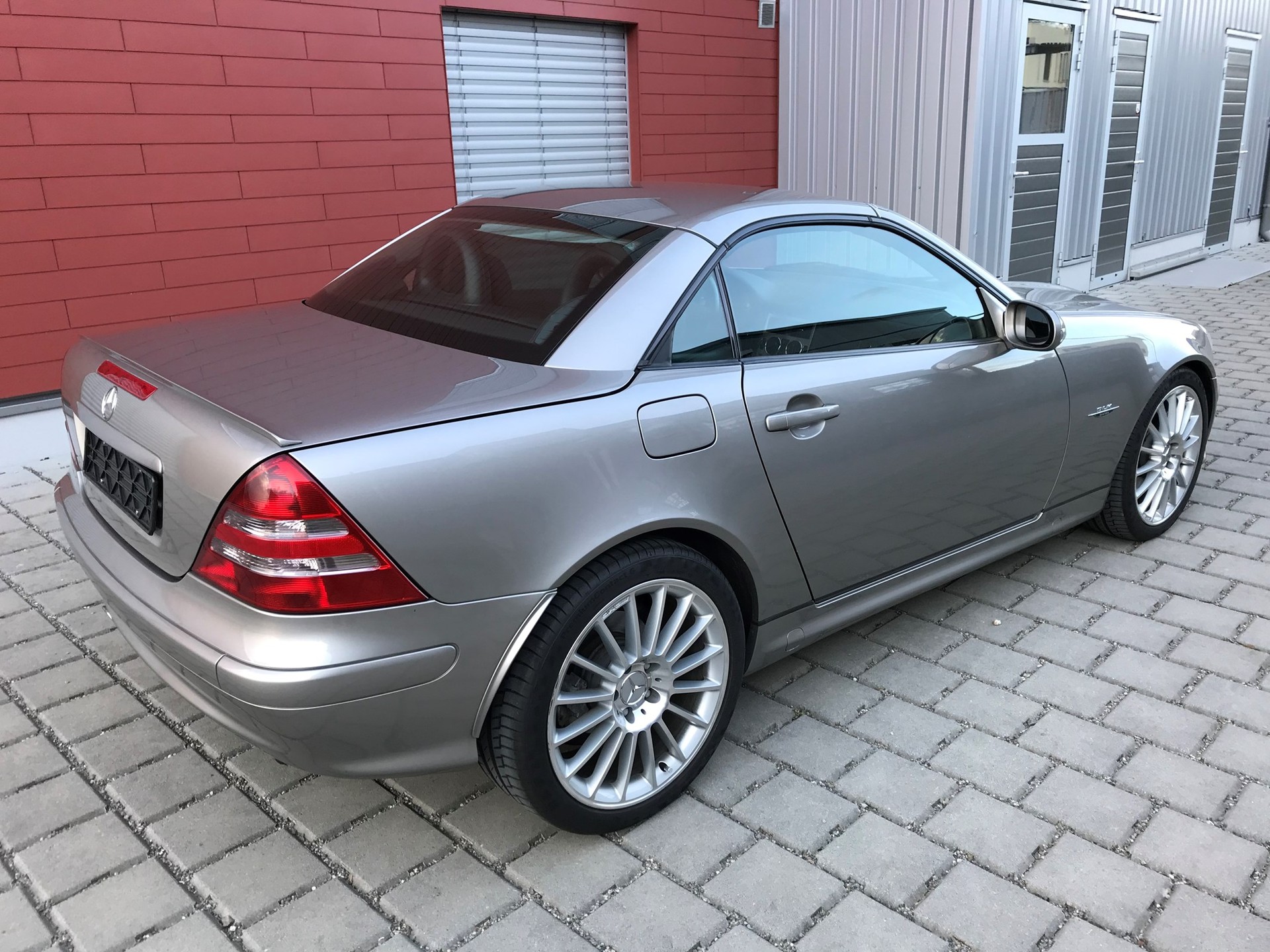 MERCEDES-BENZ SLK 320-image-4