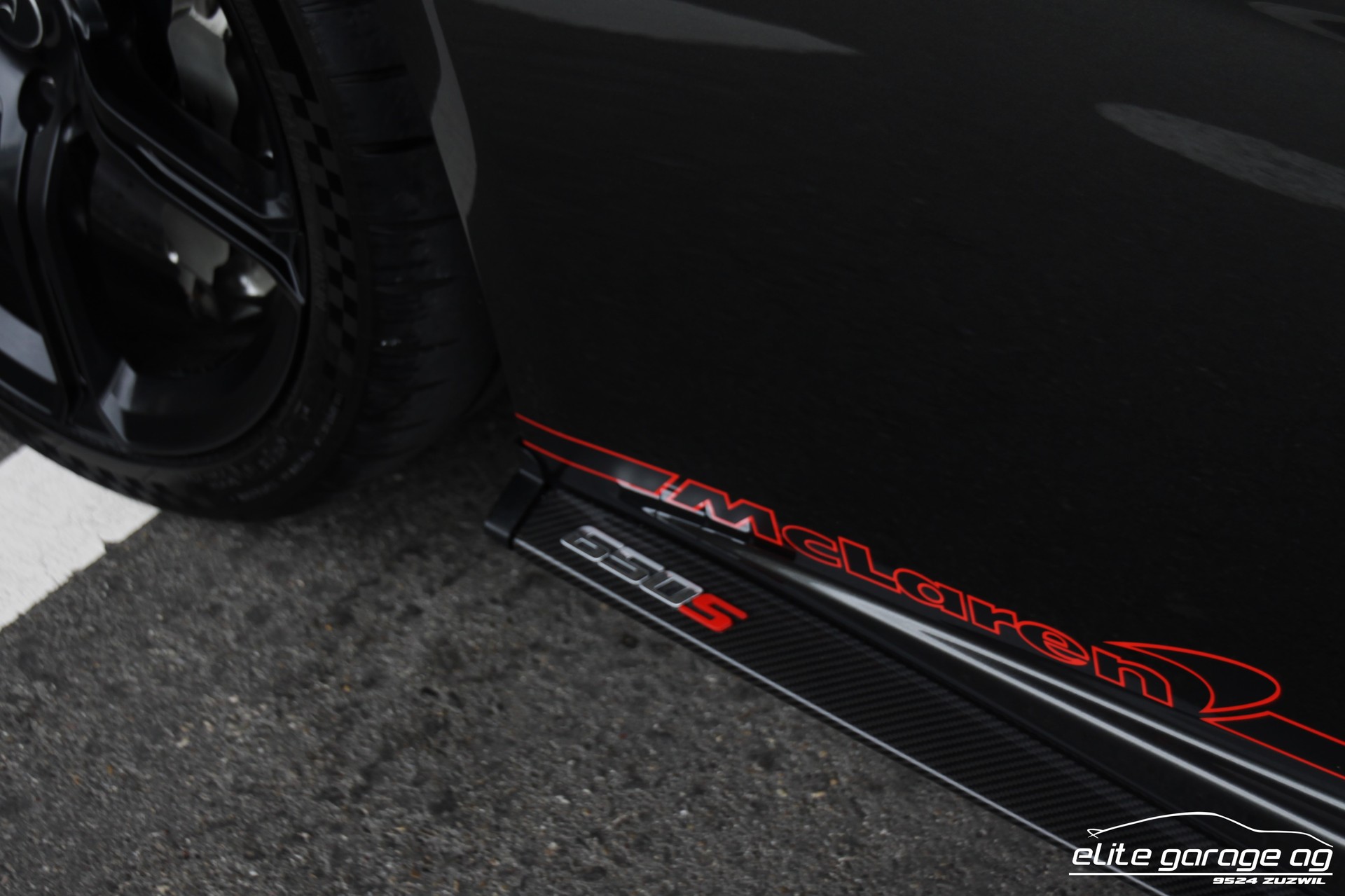 McLAREN 650S Spider 3.8 V8 SSG CARBON PACKAGE-image-11