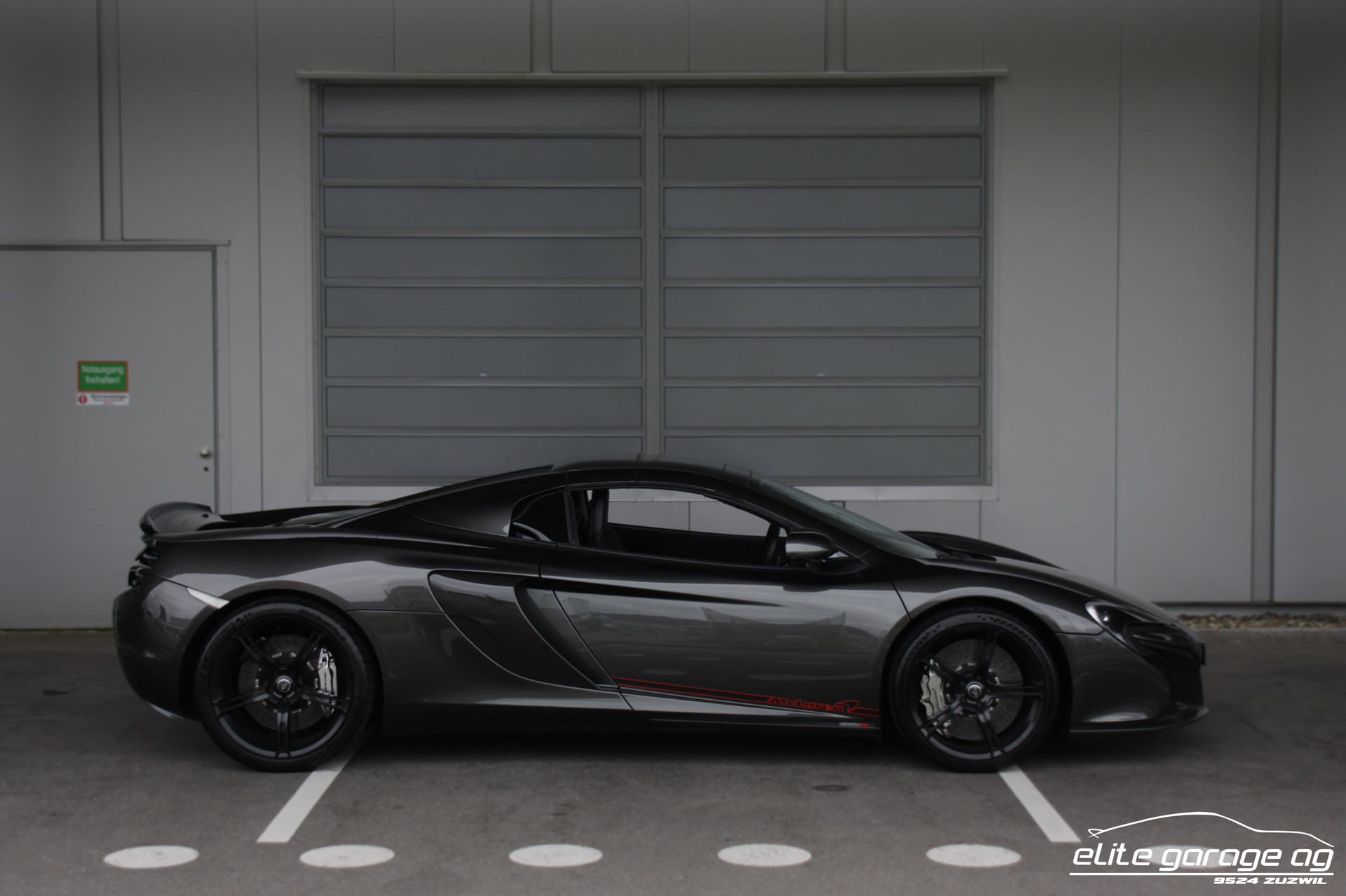 McLAREN 650S Spider 3.8 V8 SSG CARBON PACKAGE-image-5