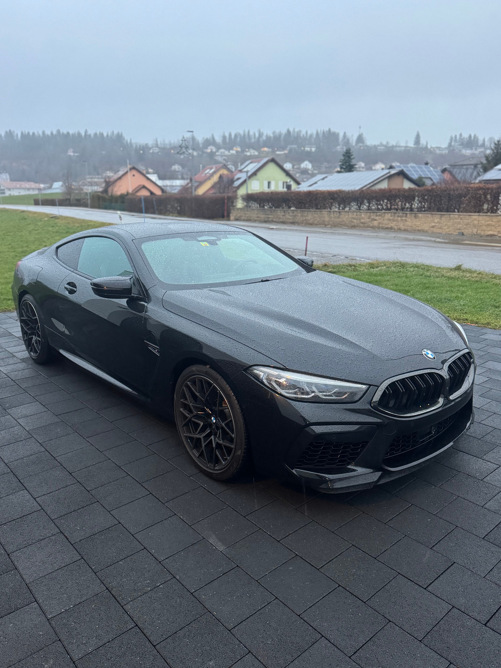 BMW M8 xDrive Steptronic M Competition-image-4