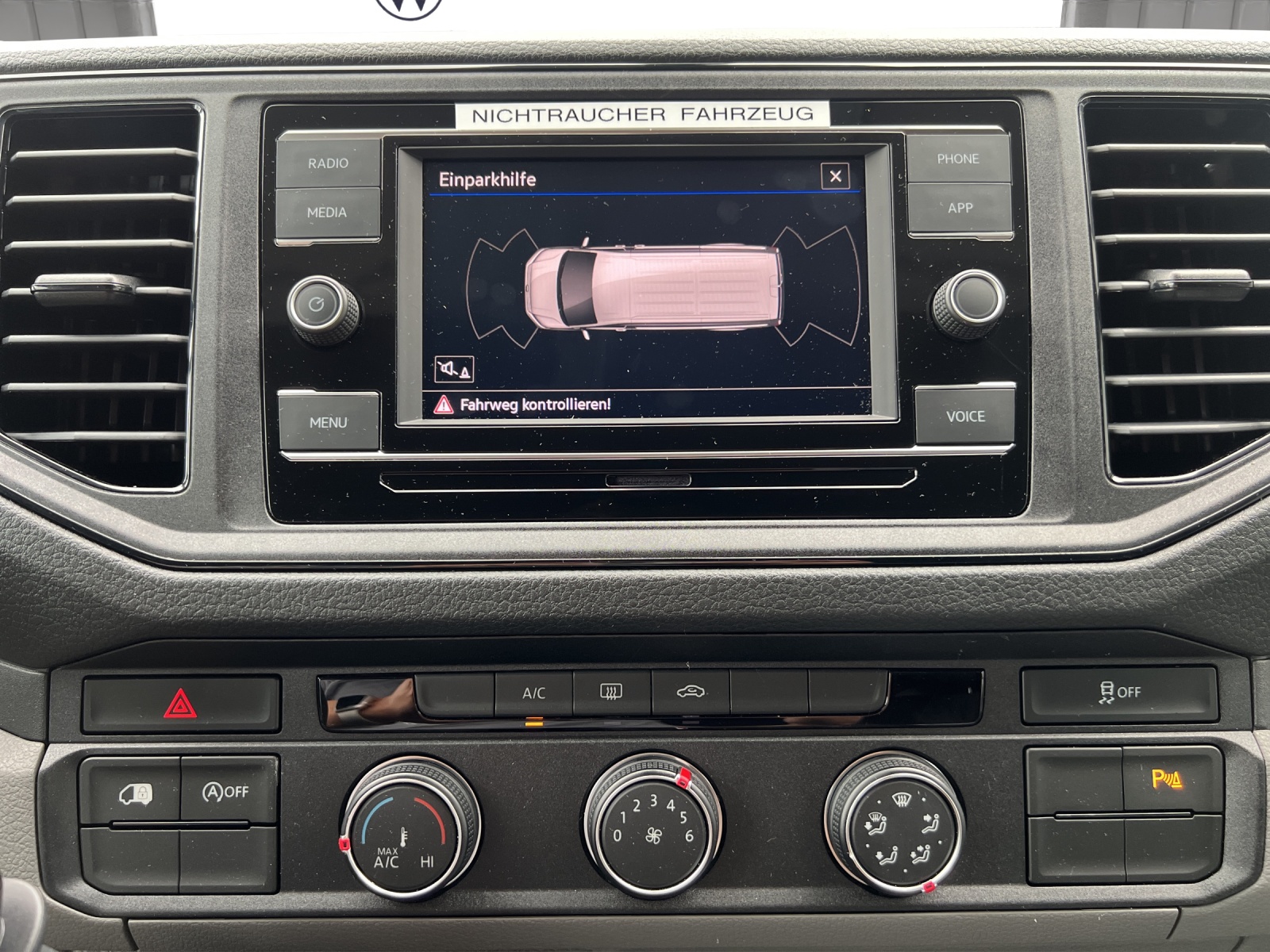 VW Crafter 35 2.0 TDI Entry L3 4Motion-image-12
