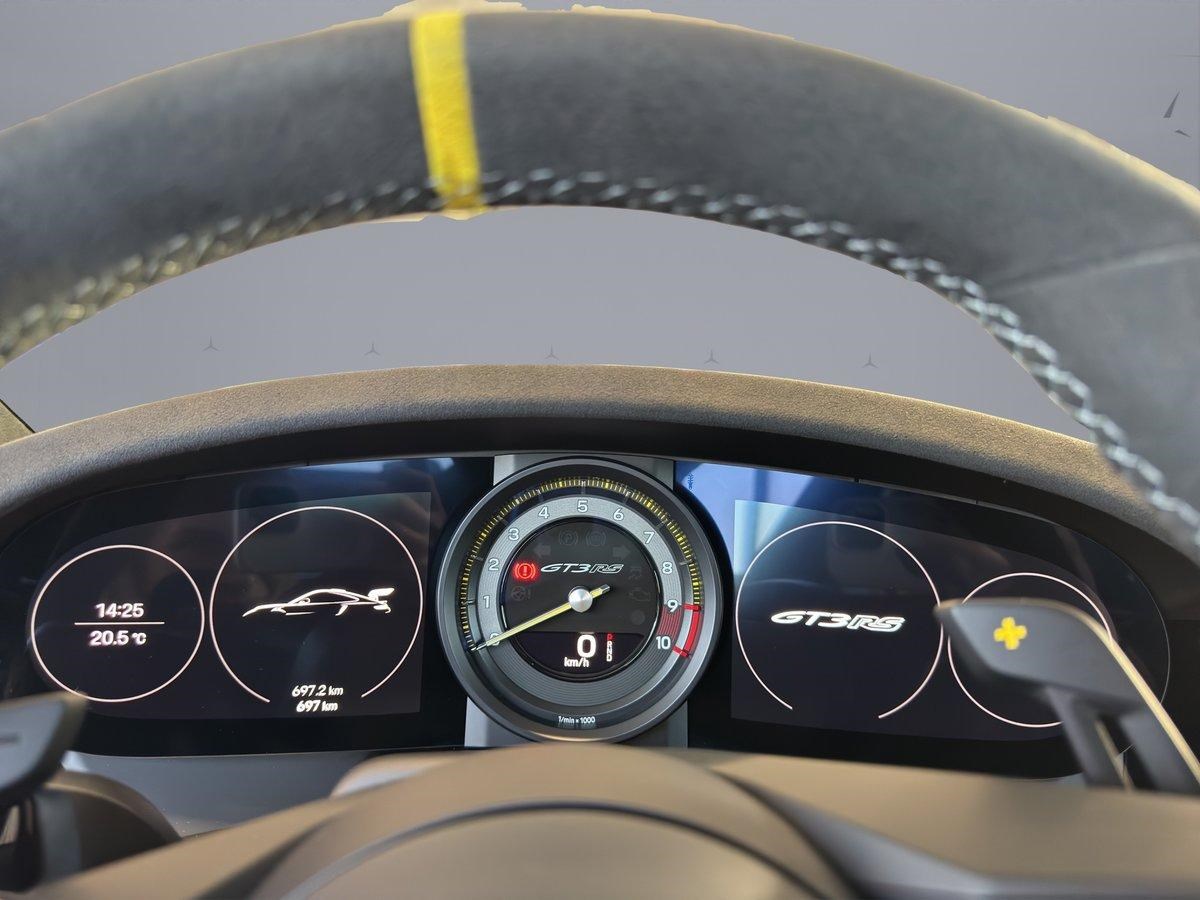 PORSCHE 911 Coupé 4.0 GT3 RS PDK-image-9