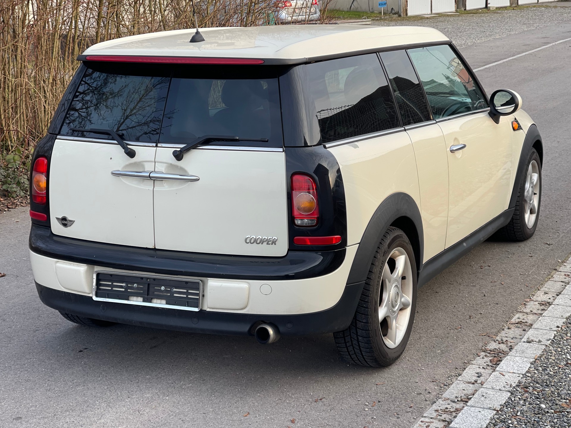 MINI Mini Clubman Cooper-image-5