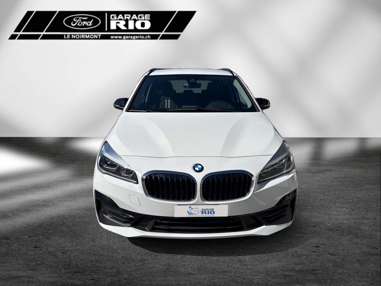 BMW 225xe ActiveTourer Sport-image-1