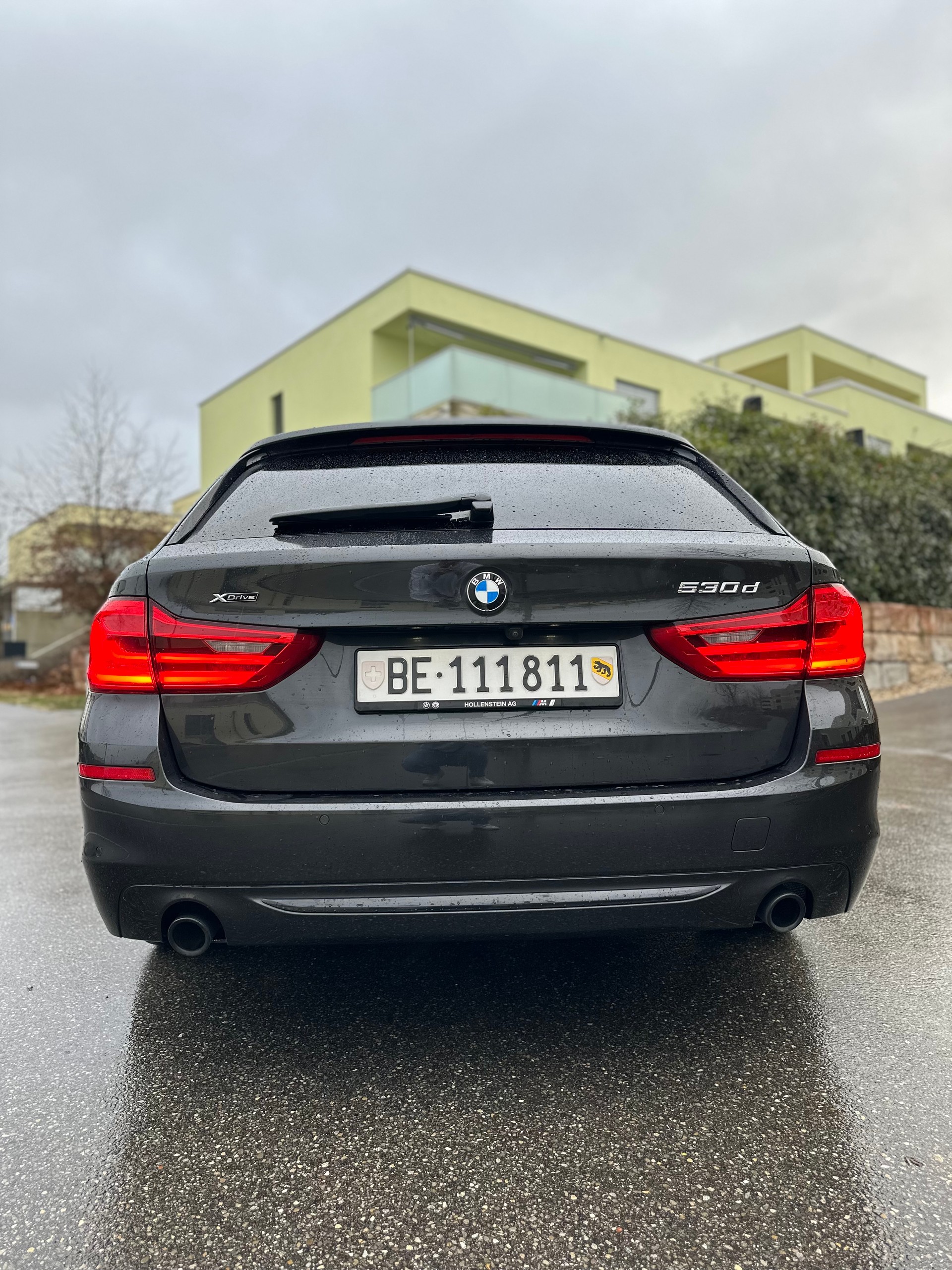 BMW 530d xDrive Touring Steptronic-image-11