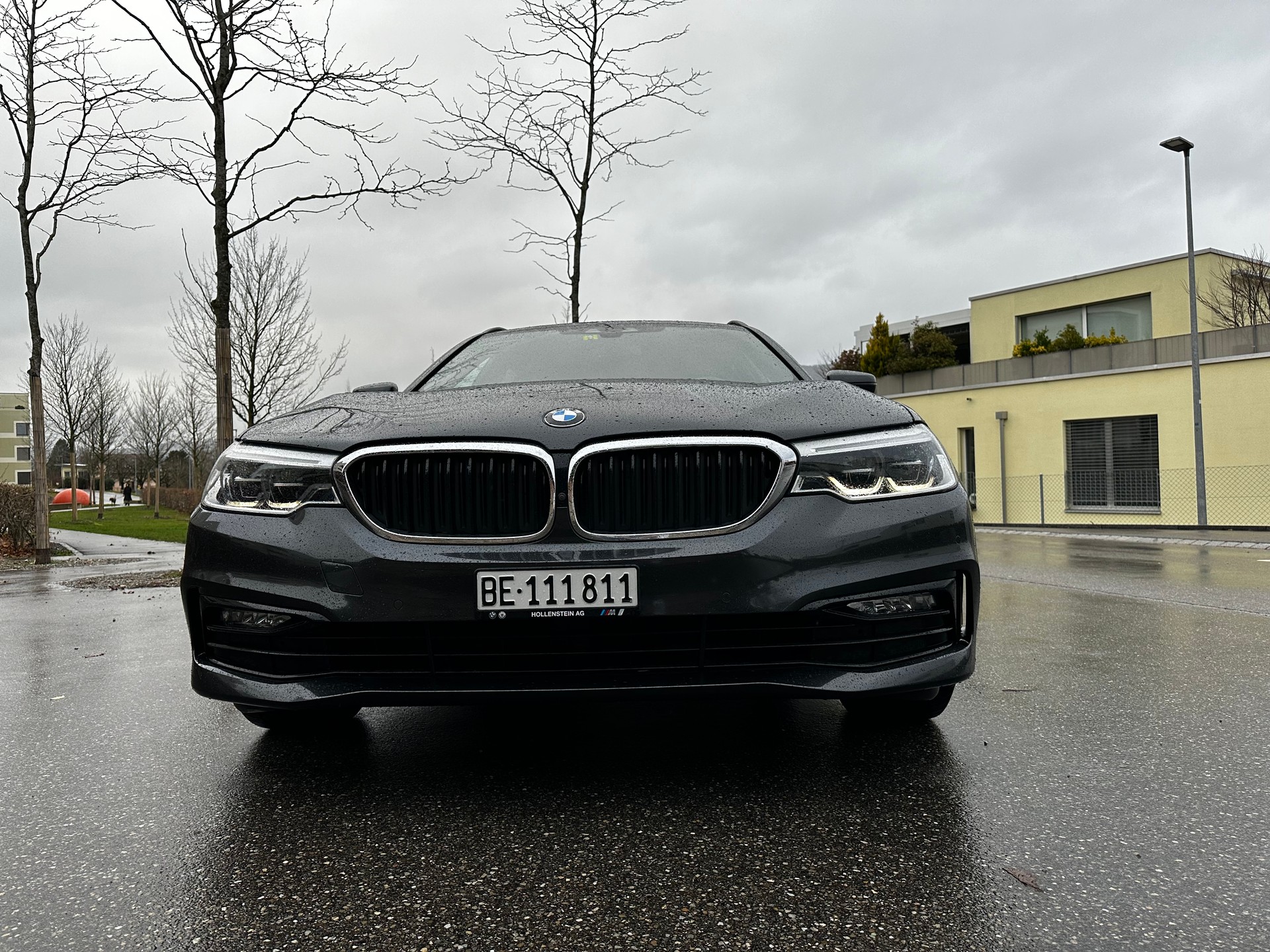 BMW 530d xDrive Touring Steptronic-image-14