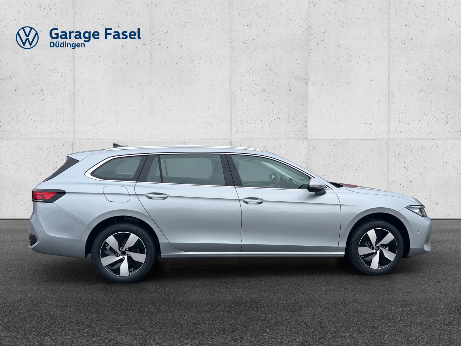 VW Passat Variant 1.5 eTSI evo2 Business DSG-image-6