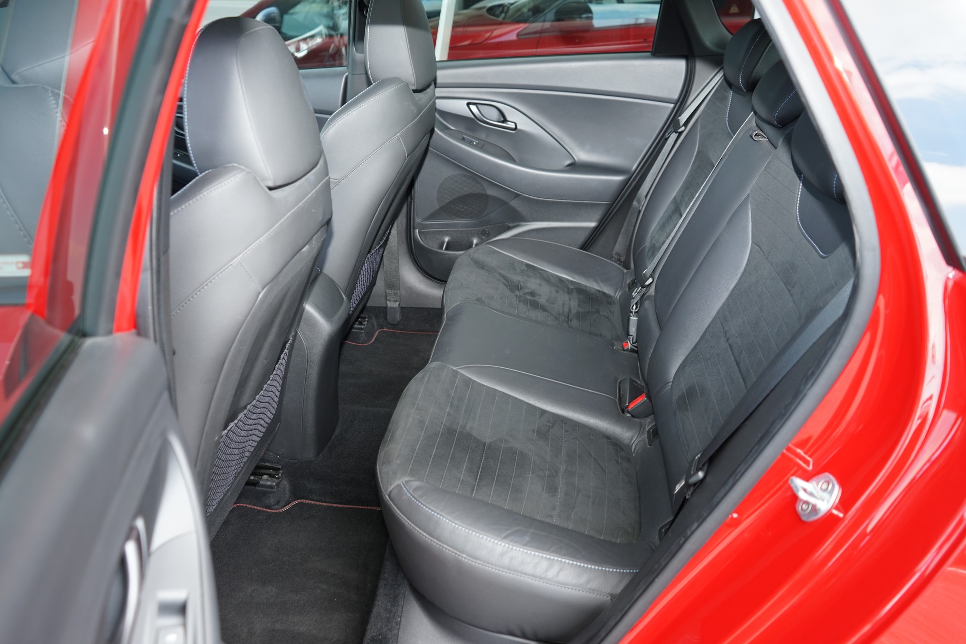 HYUNDAI i30 N 2.0 T-GDi-image-16