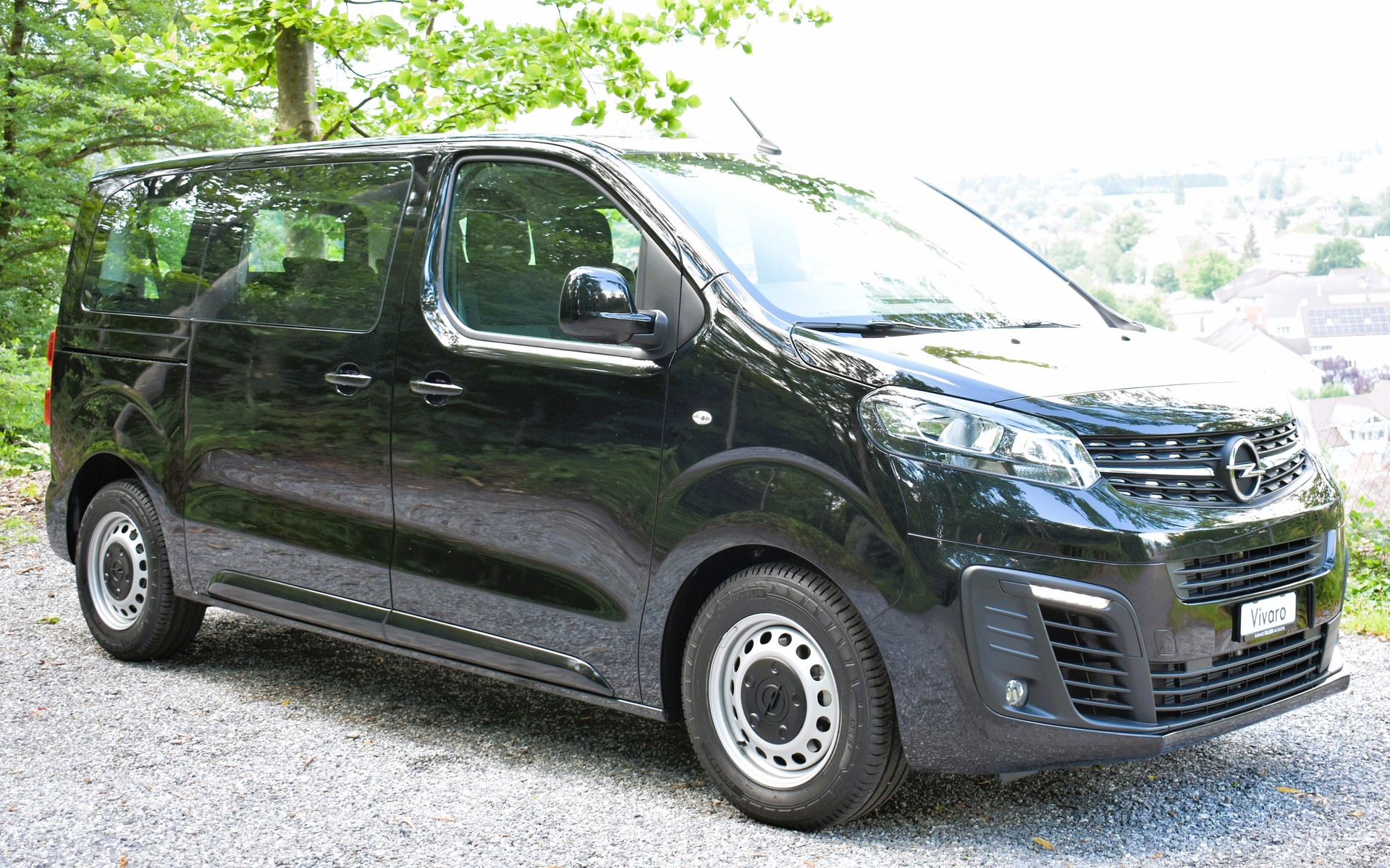 OPEL Vivaro Combi 1.5 CDTI Essentia s/s M-image-2