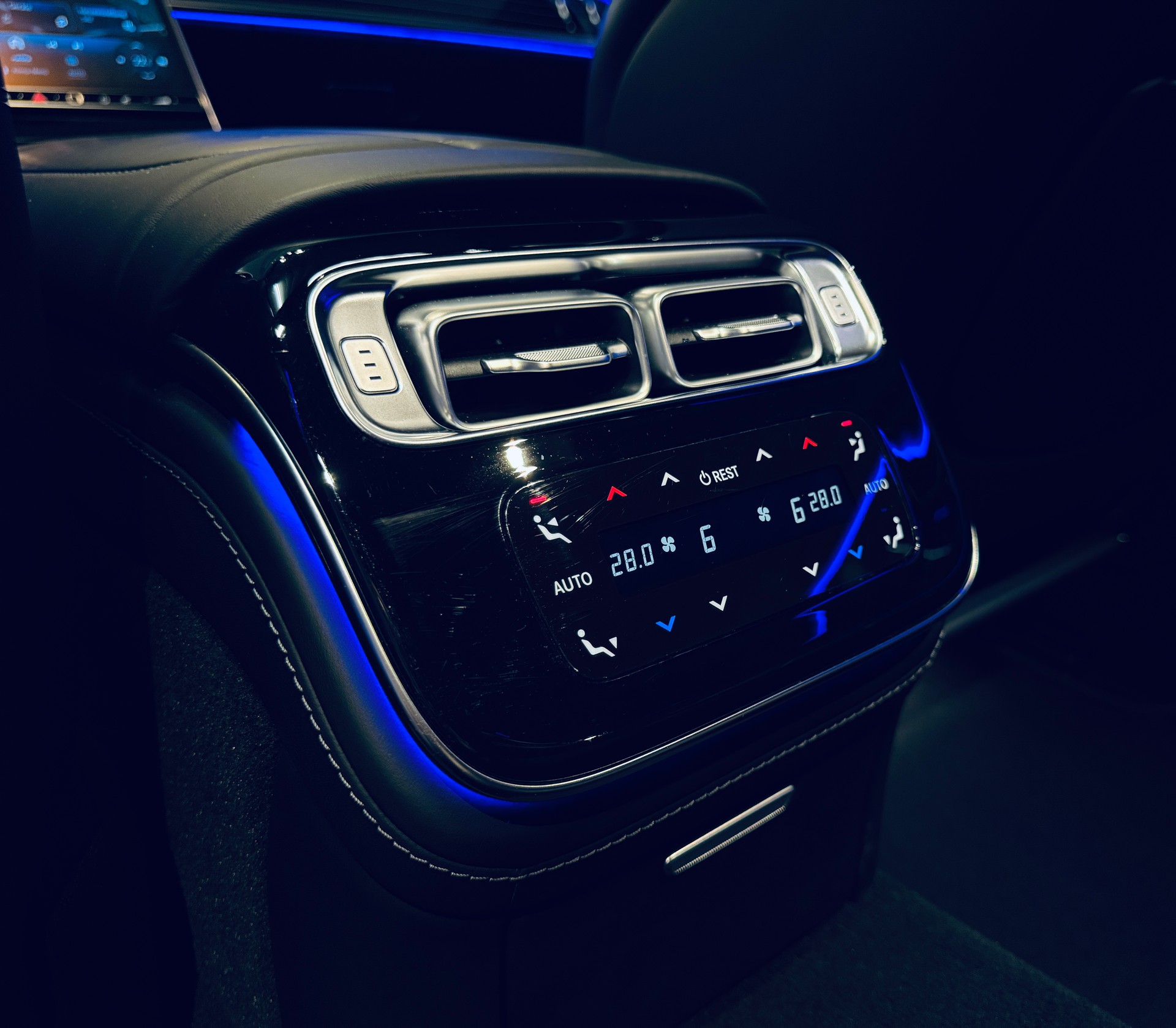 MERCEDES-BENZ S 500 L 4Matic AMG Line 9G-Tronic-image-19