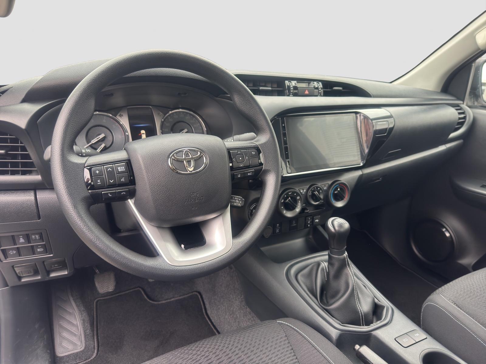 TOYOTA Hilux Extra Cab.-Pick-up 2.8 D-4D 204 Comfort-image-11