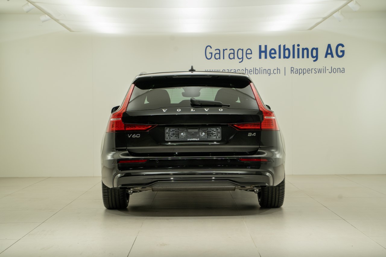 VOLVO V60 2.0 B4 Ultimate Dark-image-9