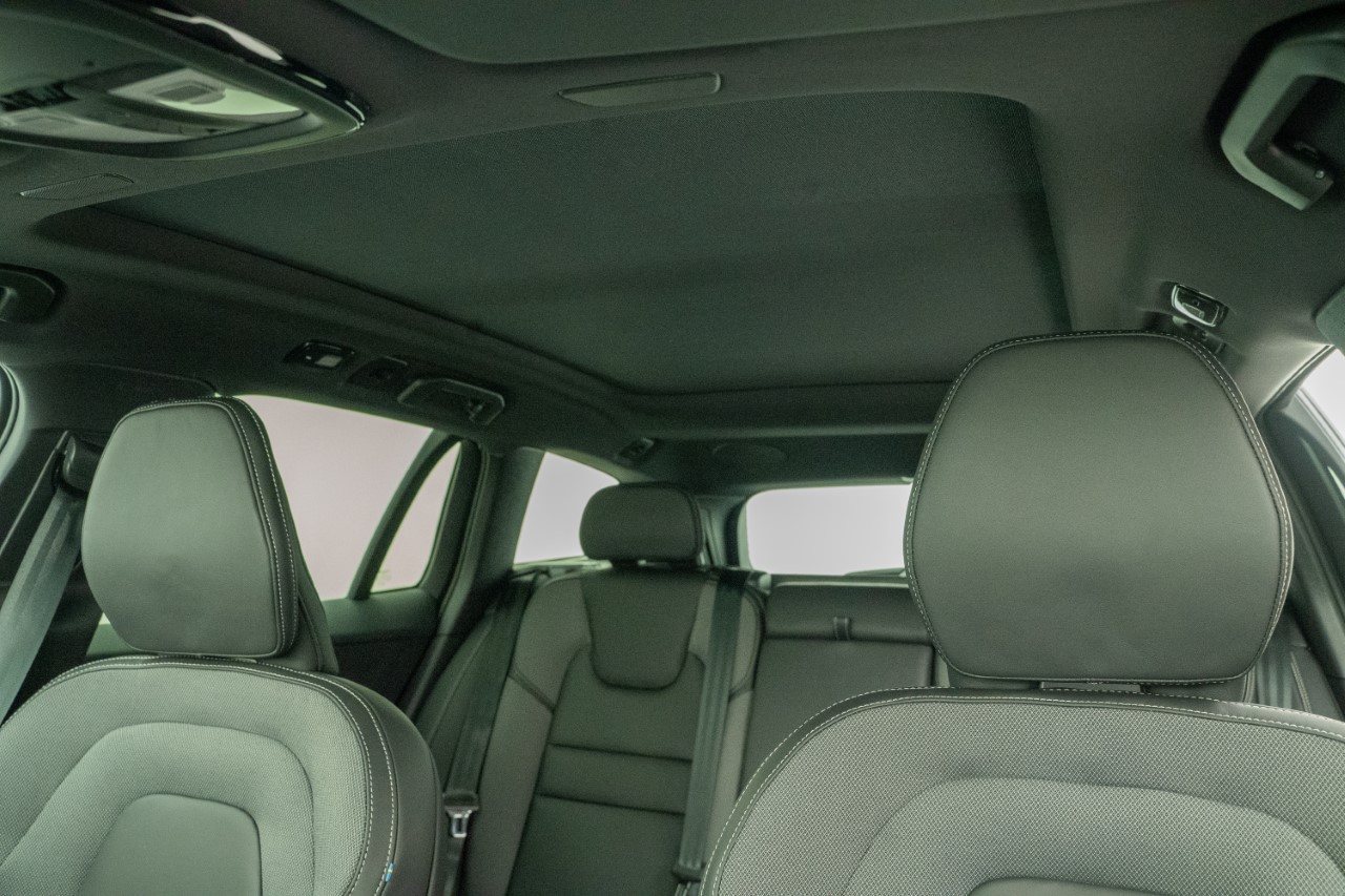 VOLVO V60 2.0 B4 Ultimate Dark-image-15