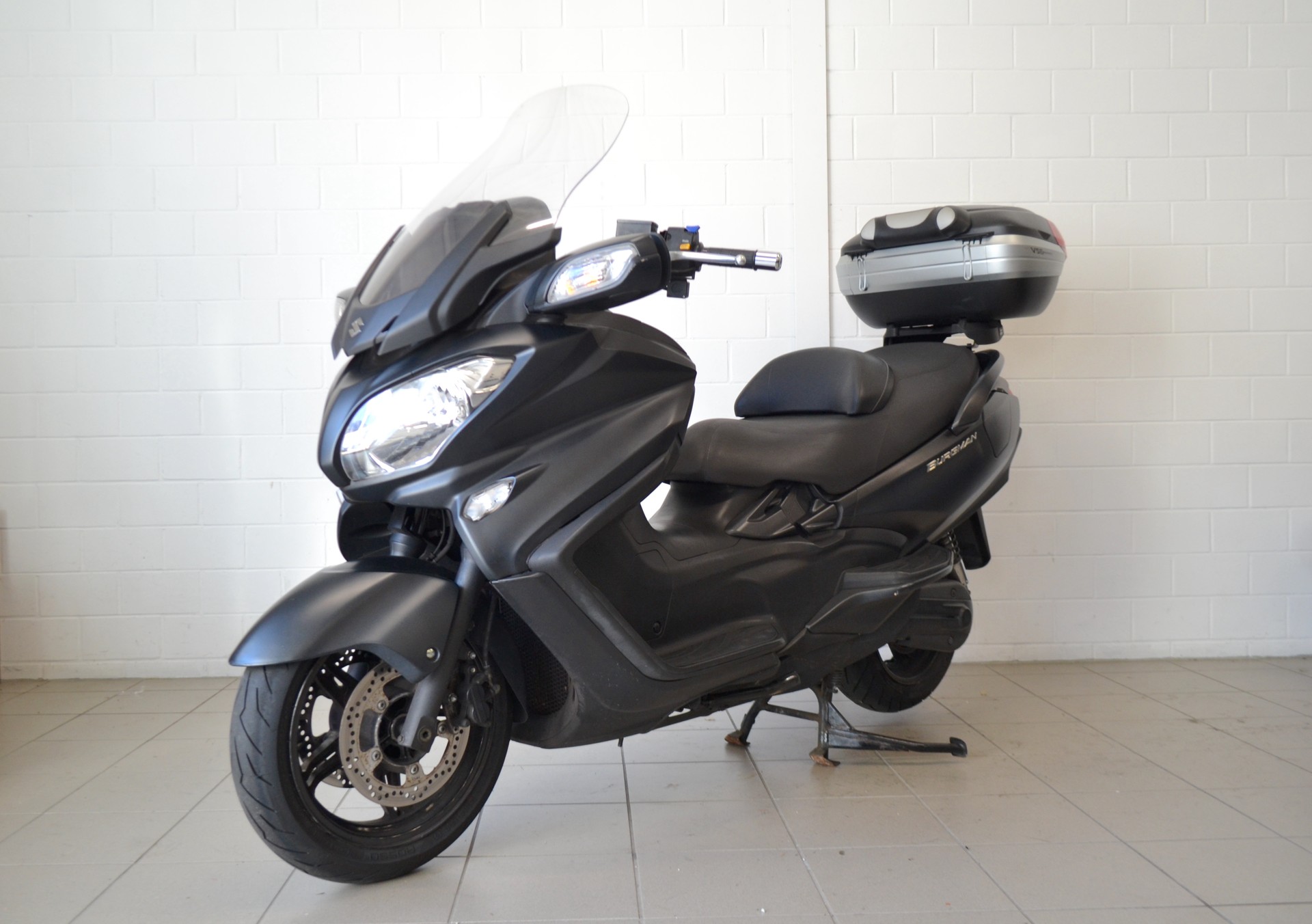 SUZUKI AN 650-showroom-element-1