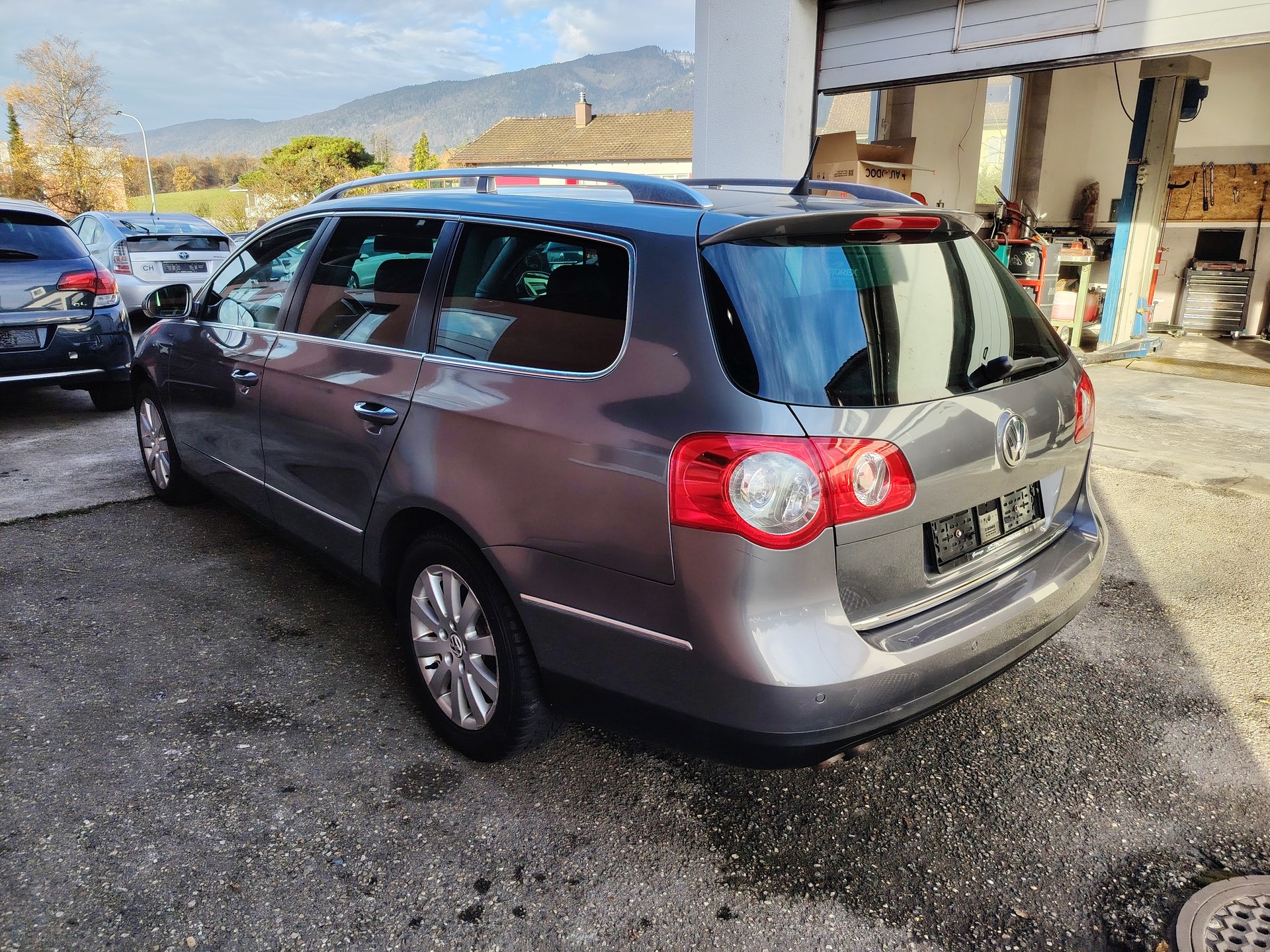 VW Passat Variant 2.0 TDI Comfortline-image-5