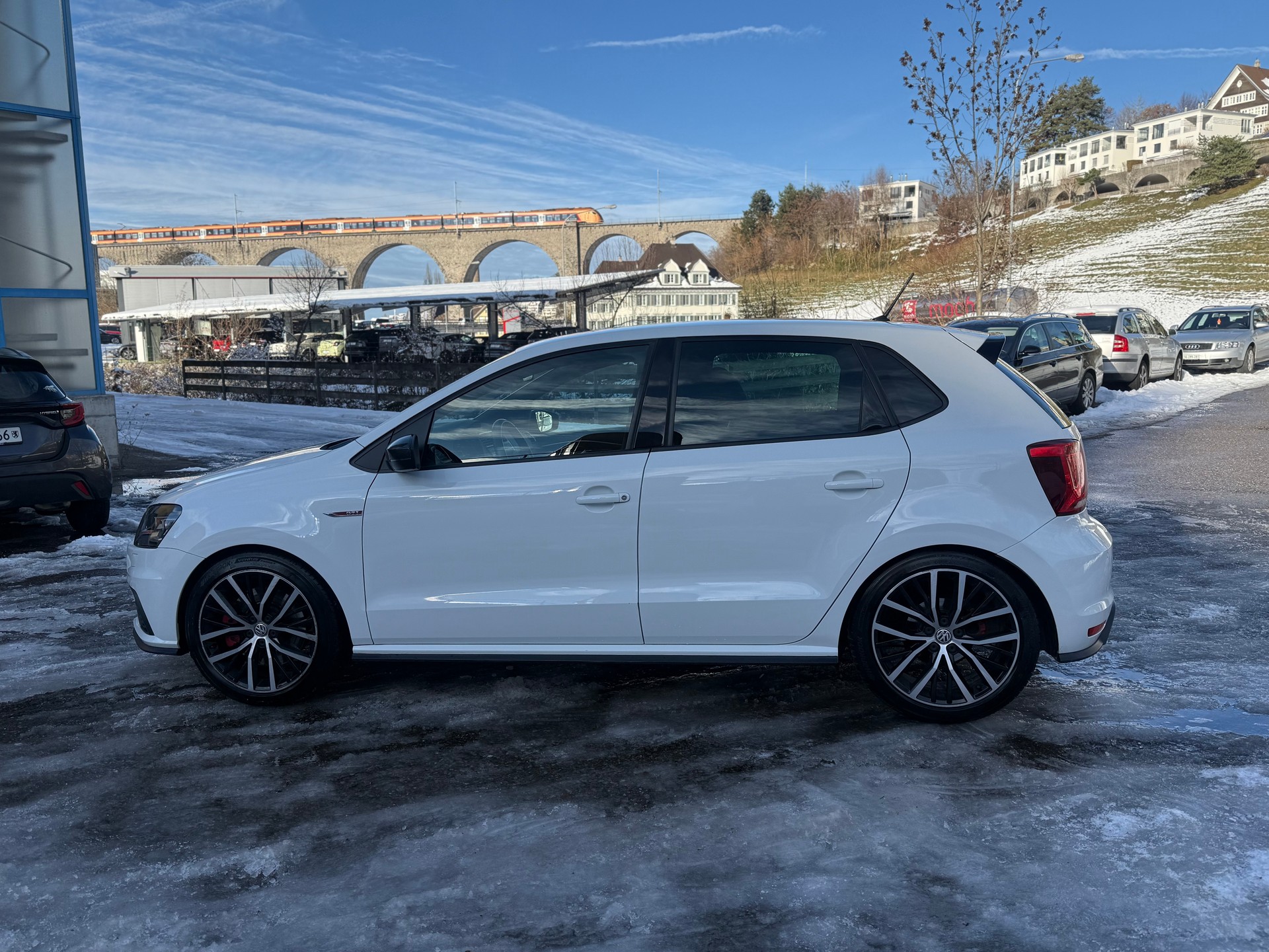 VW Polo 1.8 TSI GTI 230-image-5