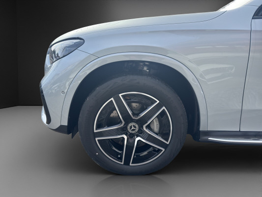 MERCEDES-BENZ GLC 300 de 4M 9G-Tronic-image-5