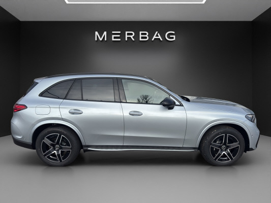 MERCEDES-BENZ GLC 300 de 4M 9G-Tronic-image-2