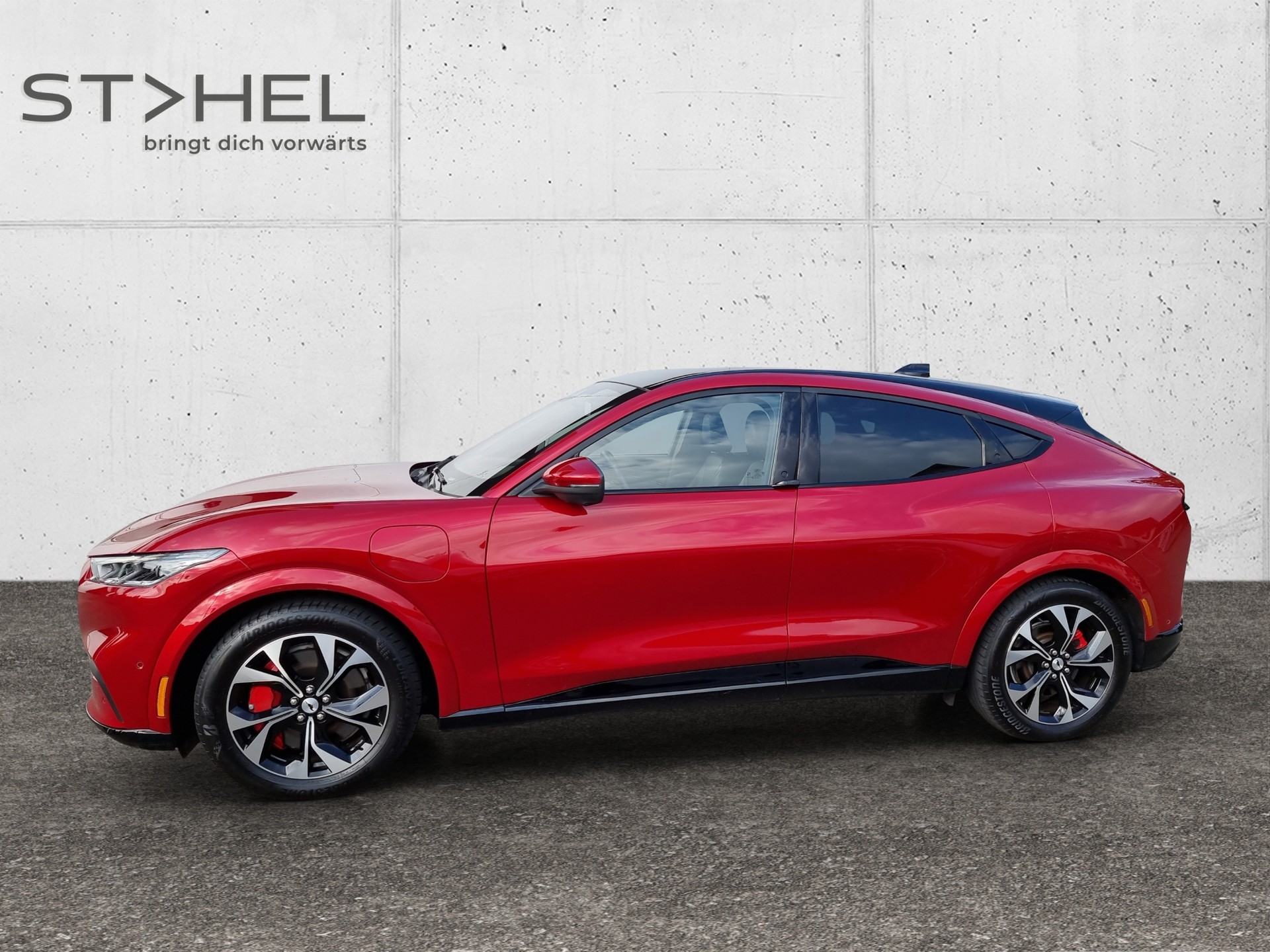 FORD Mustang Mach-E Extended First Edition AWD-image-1