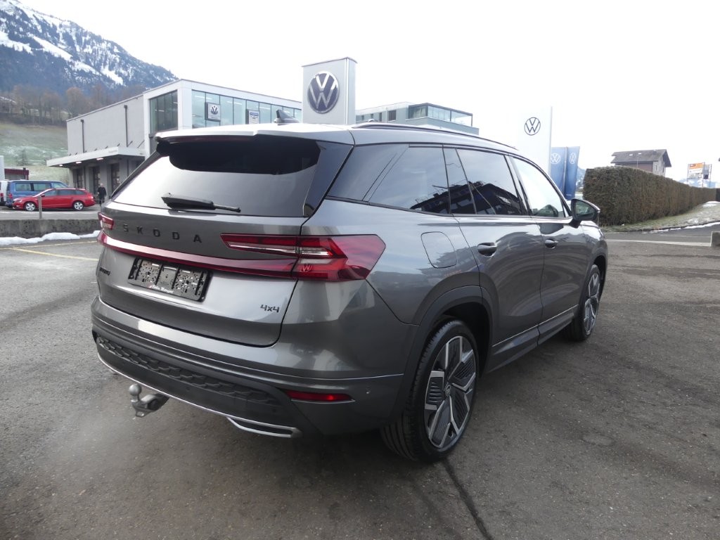 SKODA Kodiaq 2.0 TDI Sportline 4x4-image-3