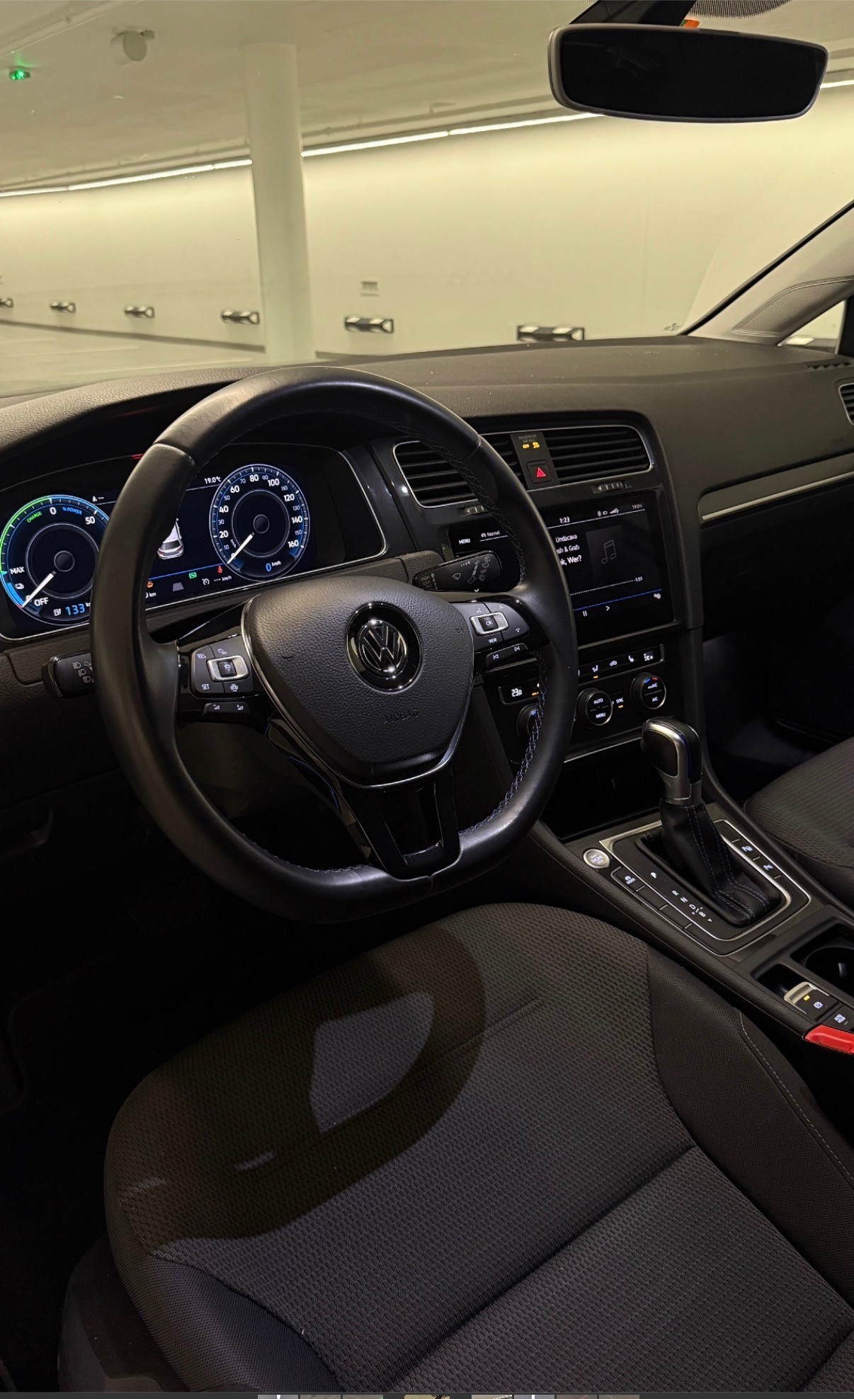 VW e-Golf-image-3