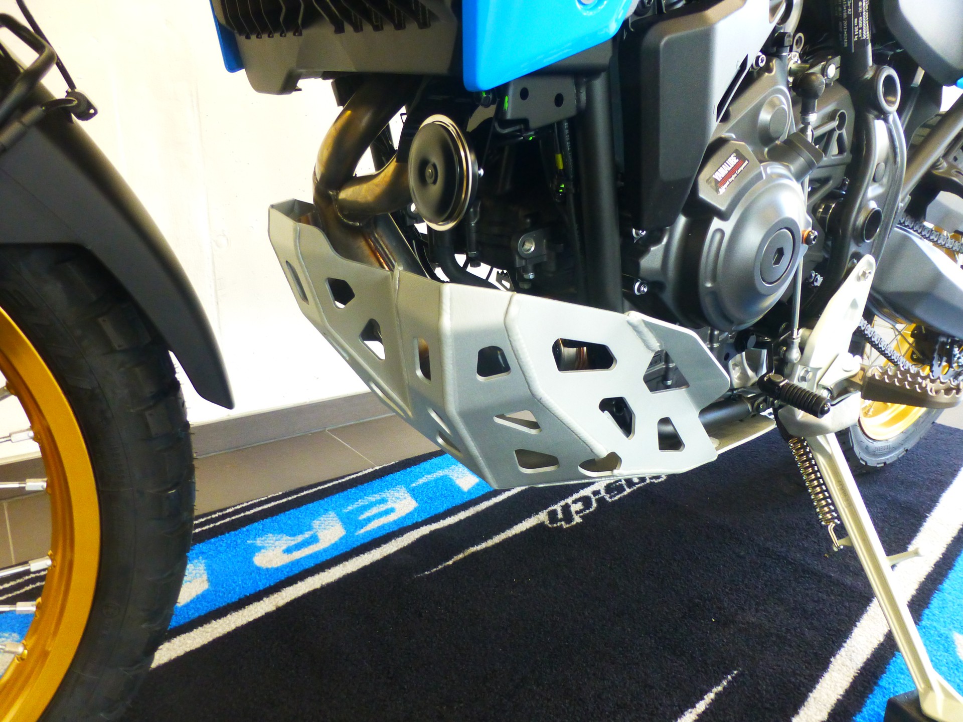 YAMAHA Tenere 700 Rally Edition-showroom-element-3