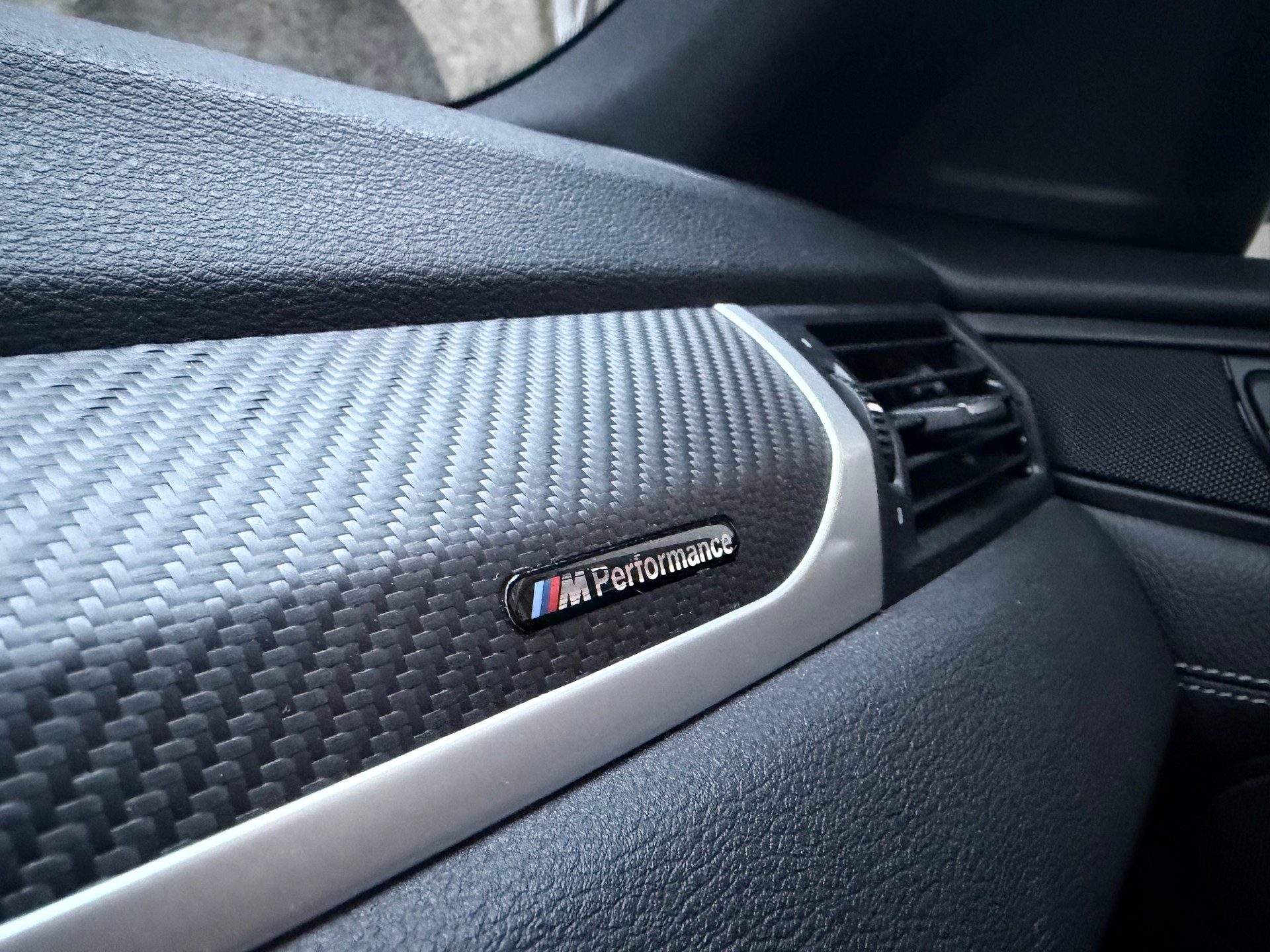 BMW X4 M 40i Steptronic-image-12