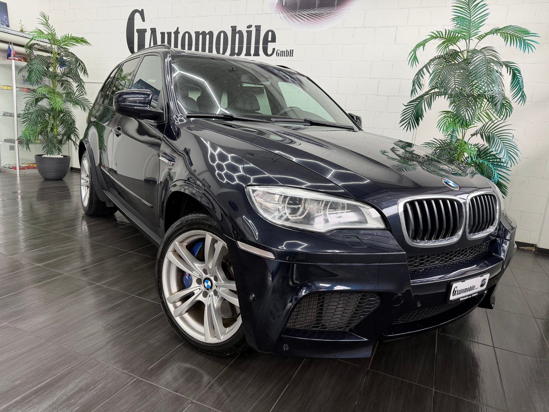BMW X5 xDrive M Steptronic⭐️-showroom-element-1